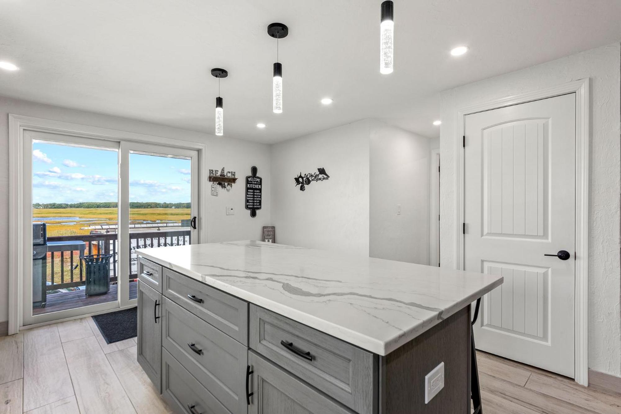 Oceanside Luxury Home Hampton Beach - Property Image 7