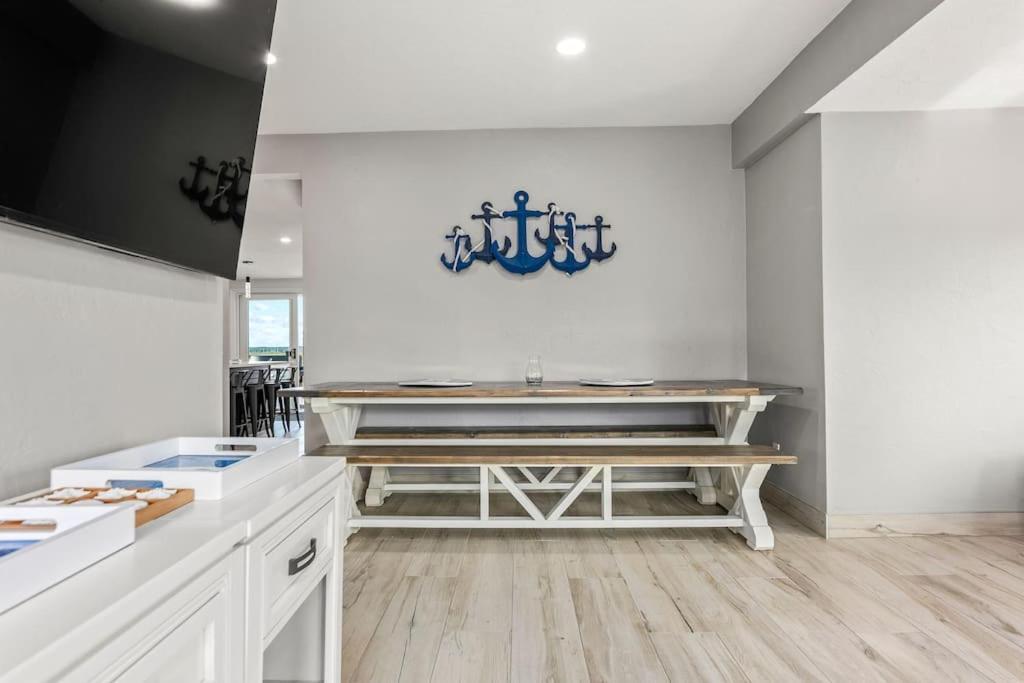 Oceanside Luxury Home Hampton Beach - Property Image 10
