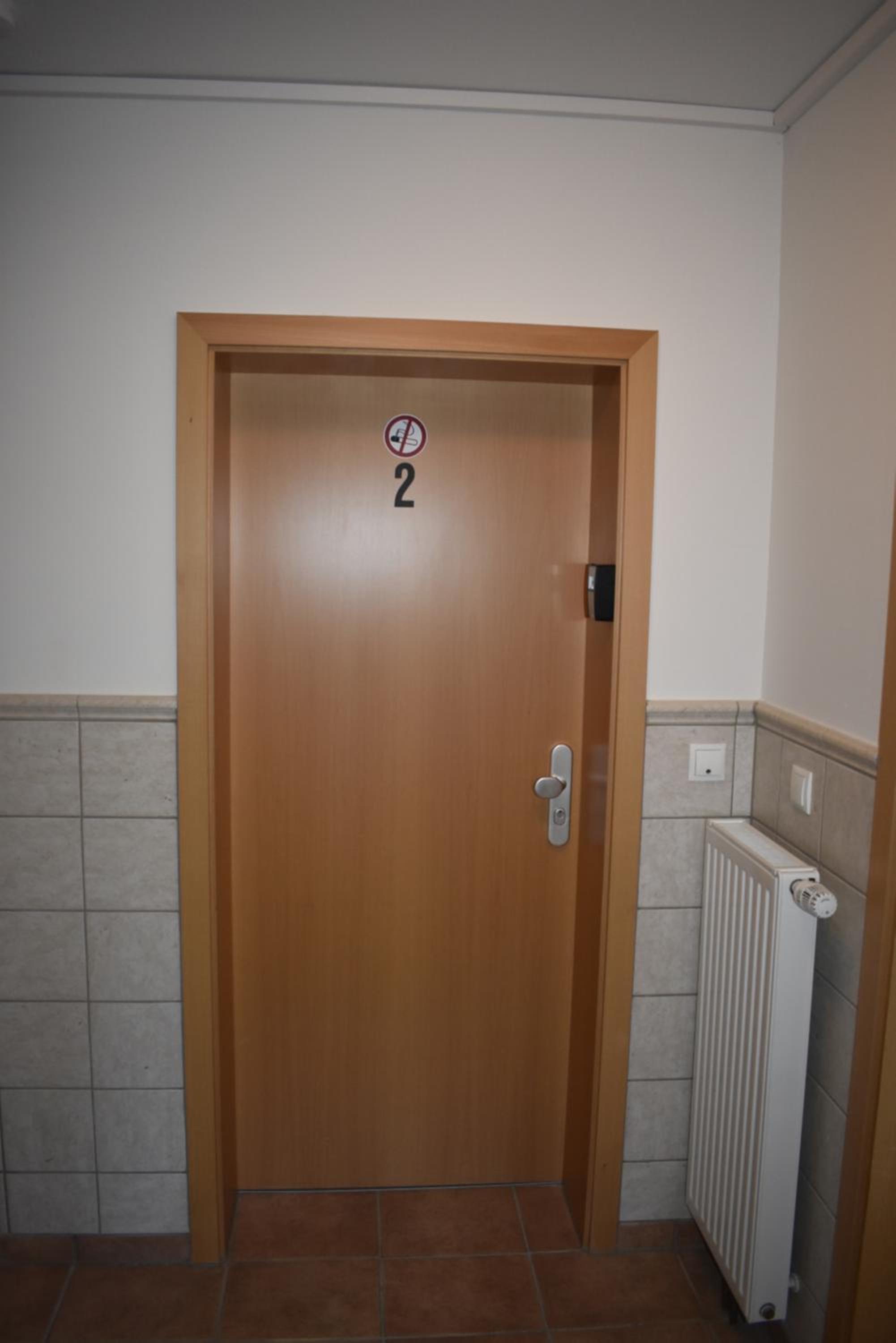 Photo 32