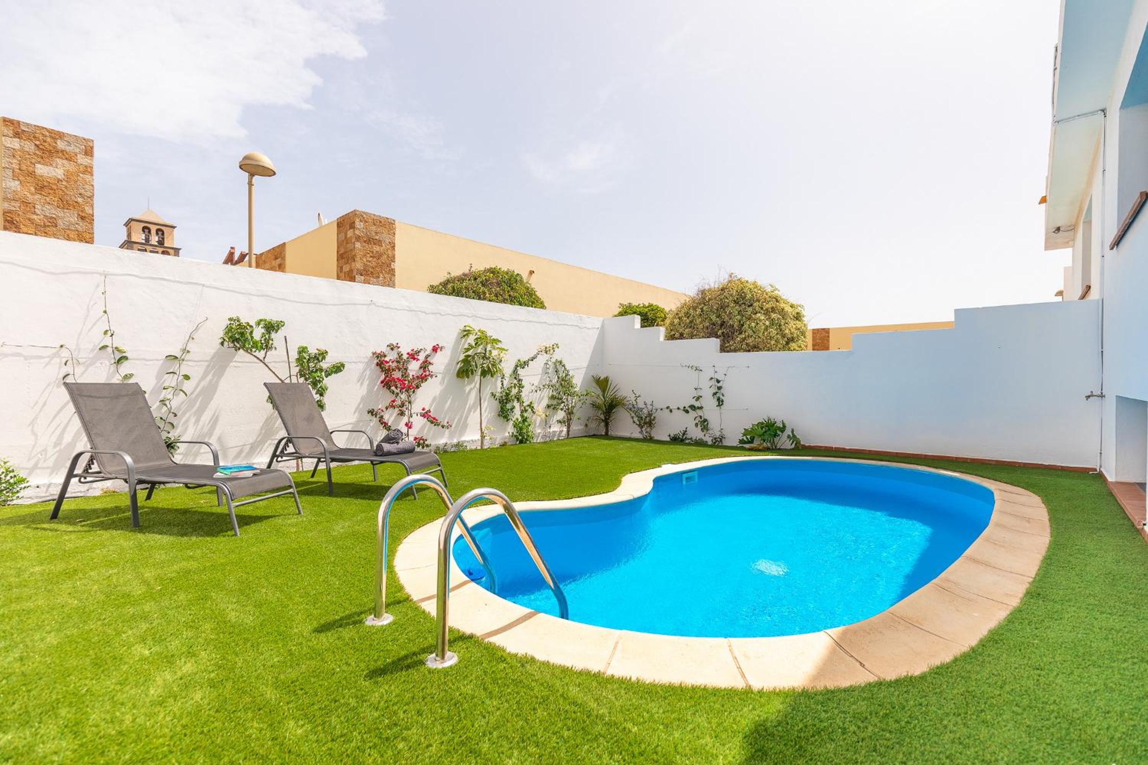 Villa Luna - Private Pool near the Beach view 2