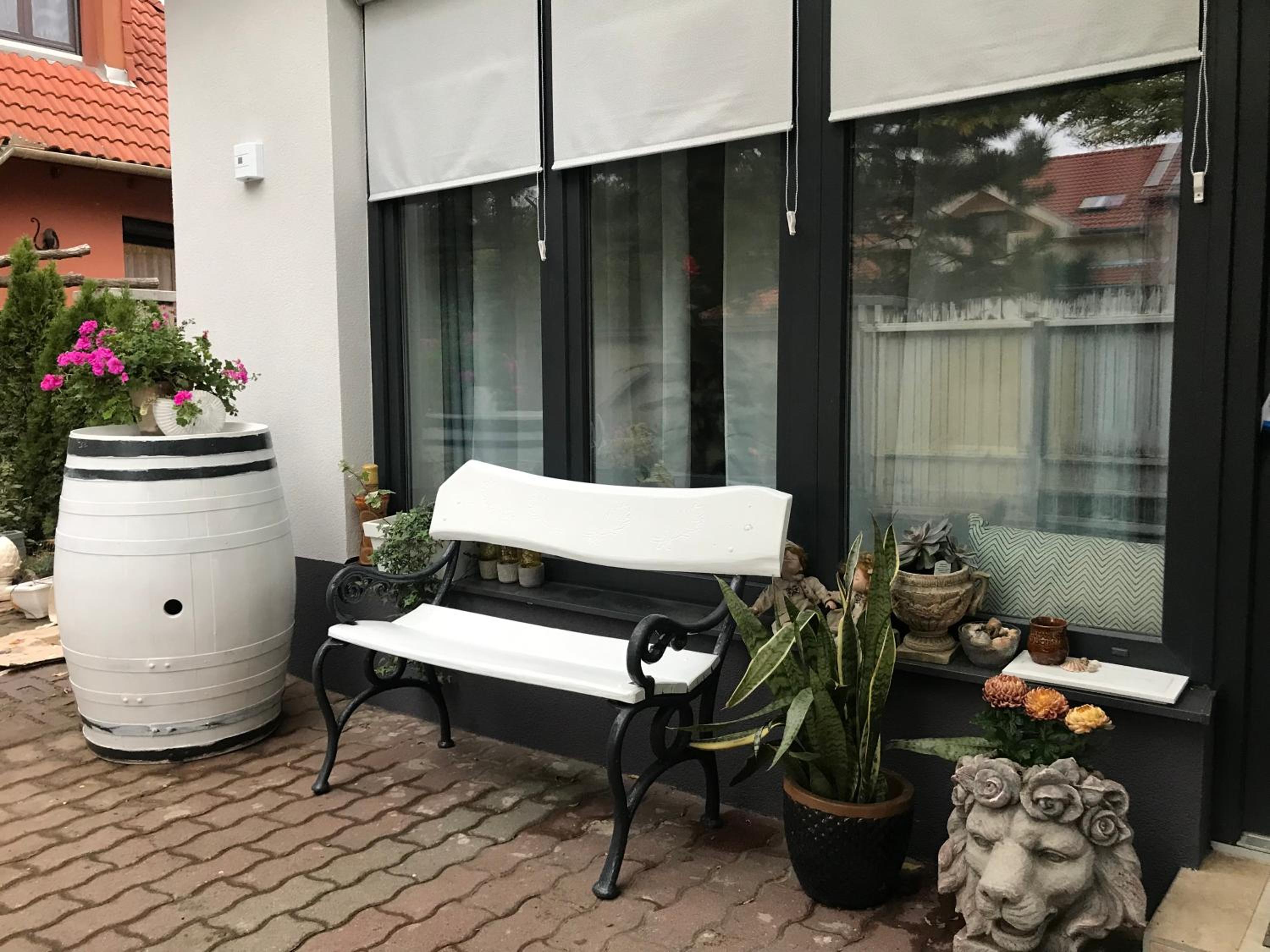 Debreceni Egyetem Nagyerdei Rosehill 2 Apartman Greatforest Rosehill 2 Apartman Free Parking -BMW-Auguszta Klinika- view 3
