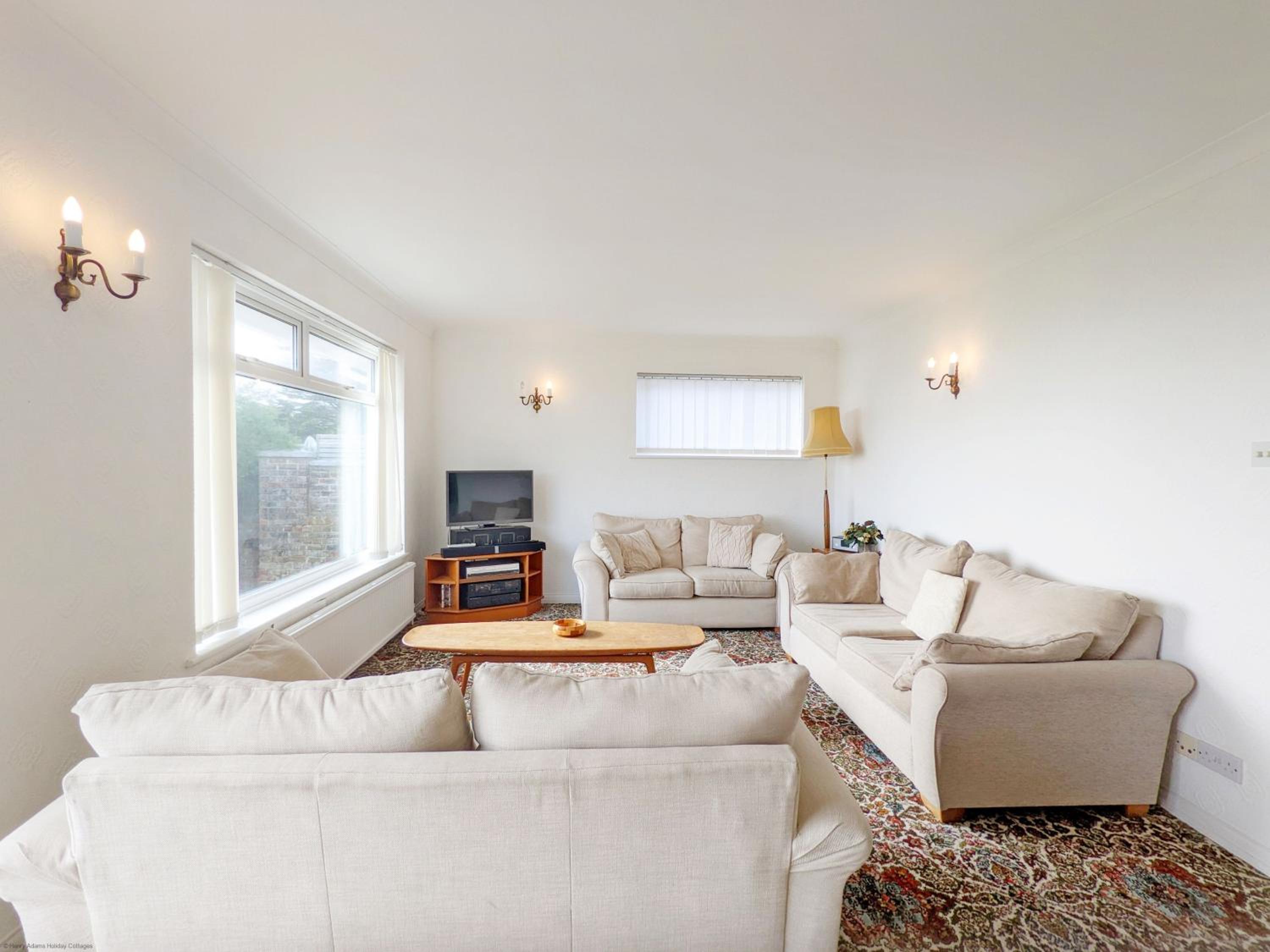 11 Shorecroft, Aldwick