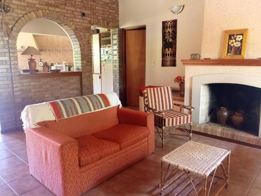 Casa luminosa con pileta ¡ideal para descansar!