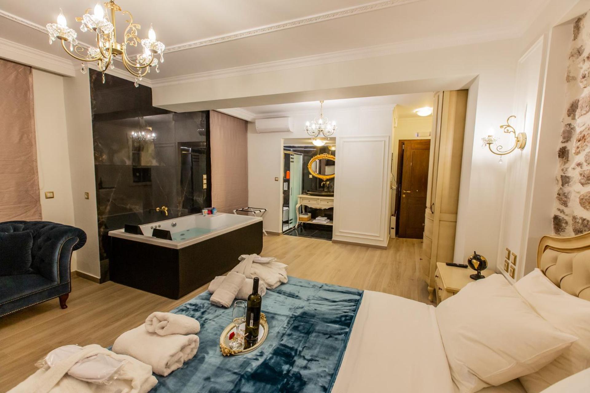 Vip Lepanto Port Suites view 3