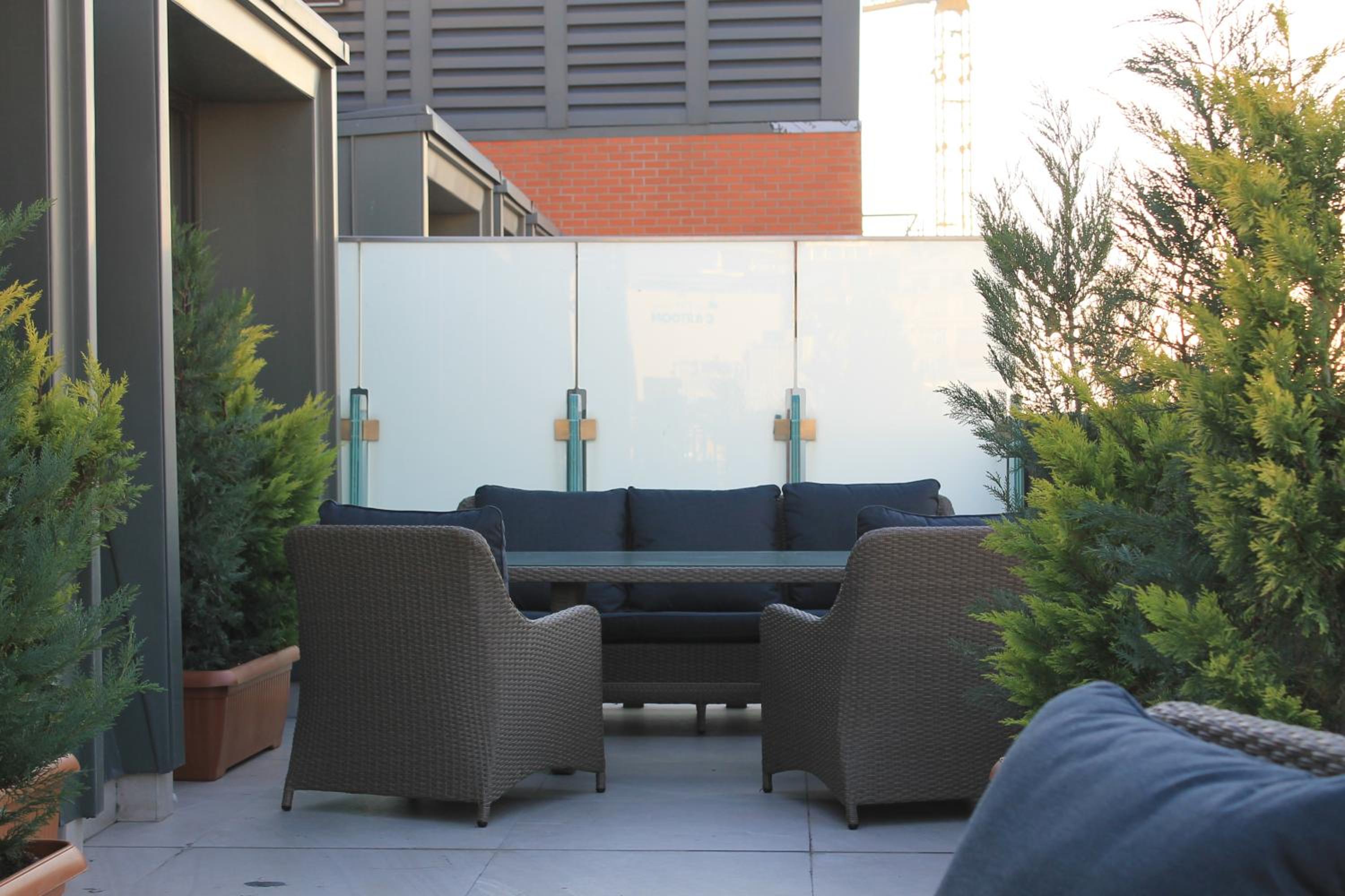 Garlon Residence - Image 19