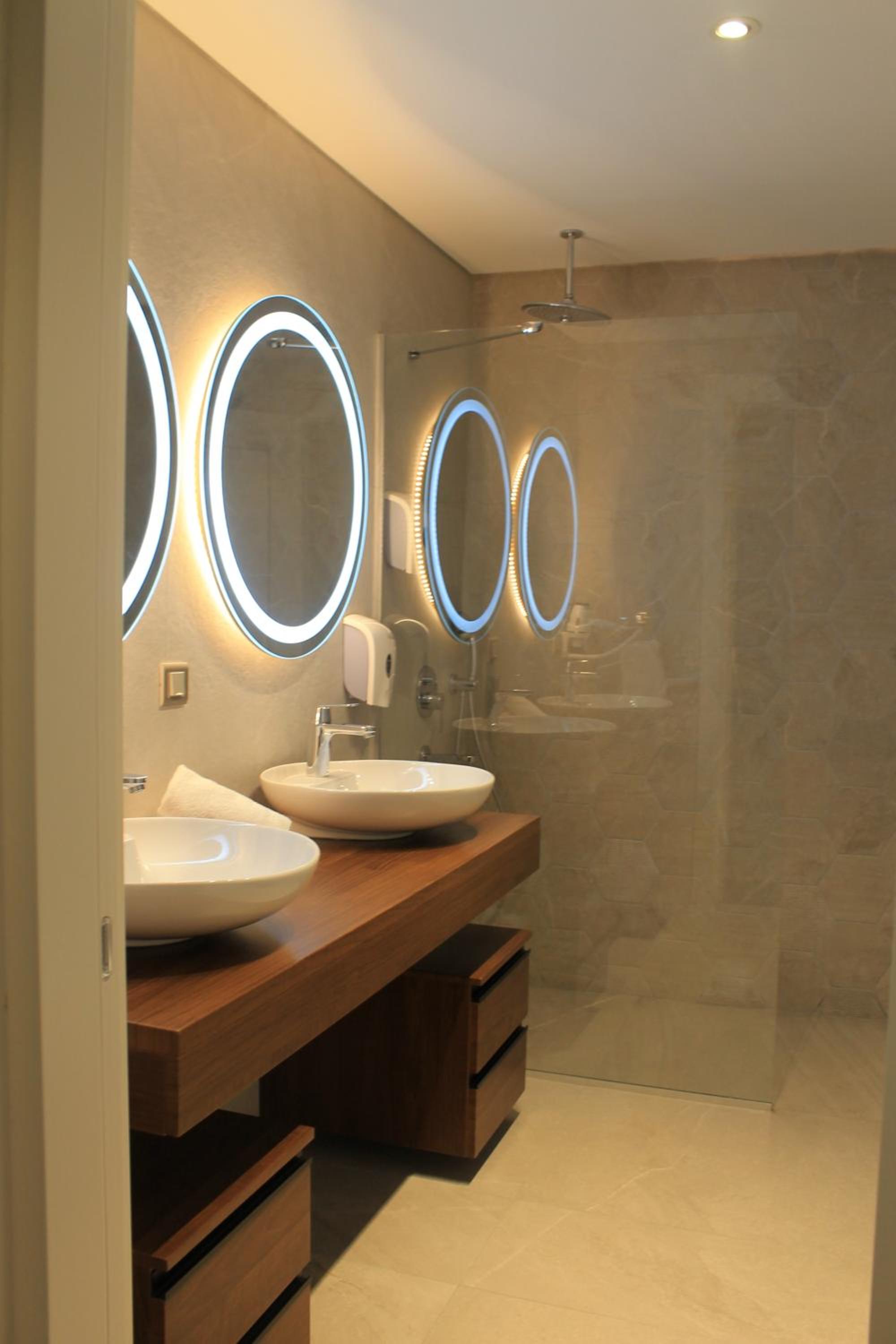 Garlon Residence - Image 26