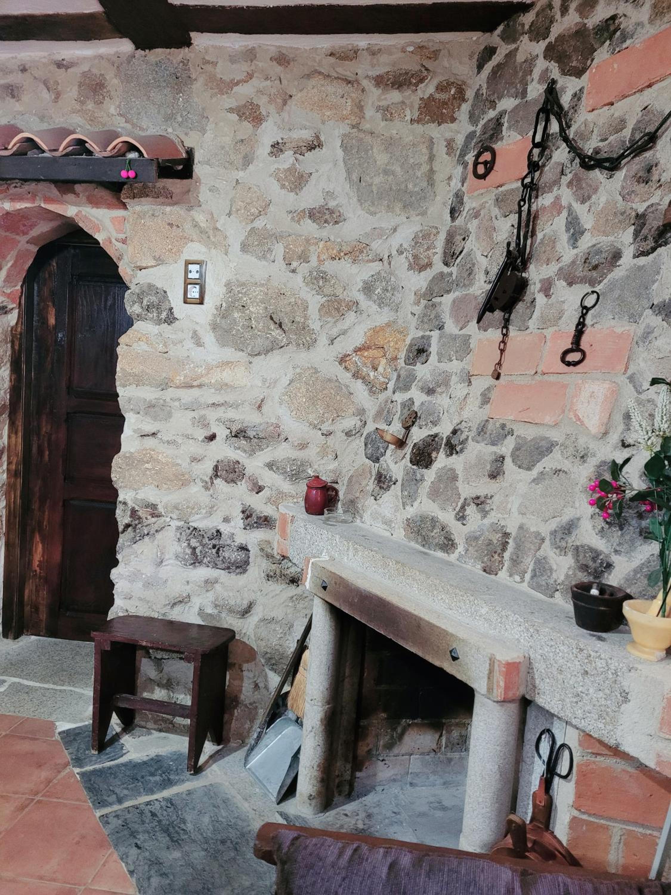 Photo 34
