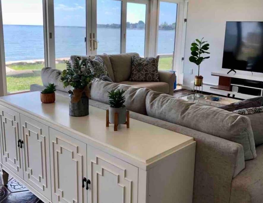 Direct Waterfront 4 Bedroom Beach House With Stunning LI Sound Views & Private Beach view 5