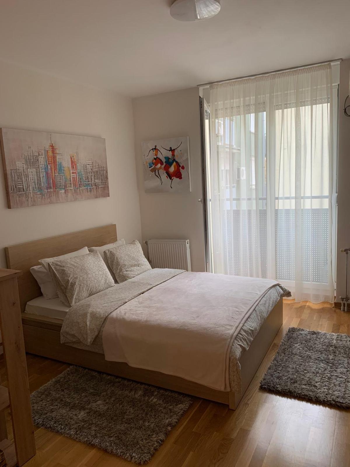 Downtown Apartment