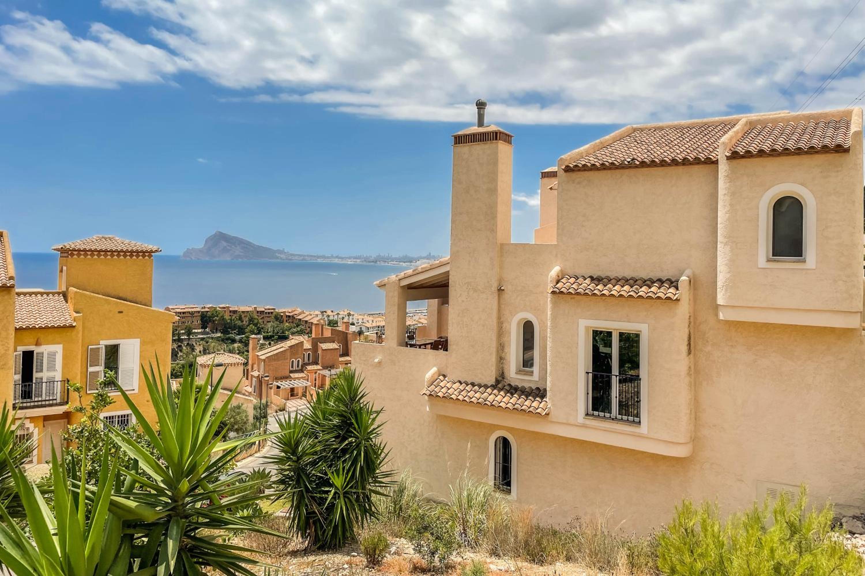 Private Seaviews Cozy Chalet in Altea