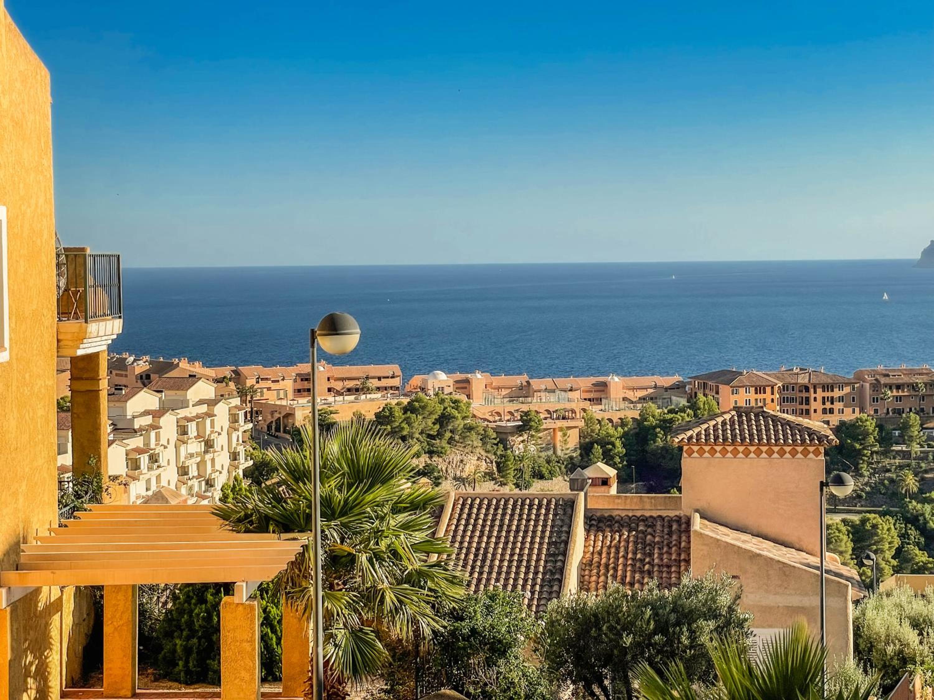 Private Seaviews Cozy Chalet in Altea