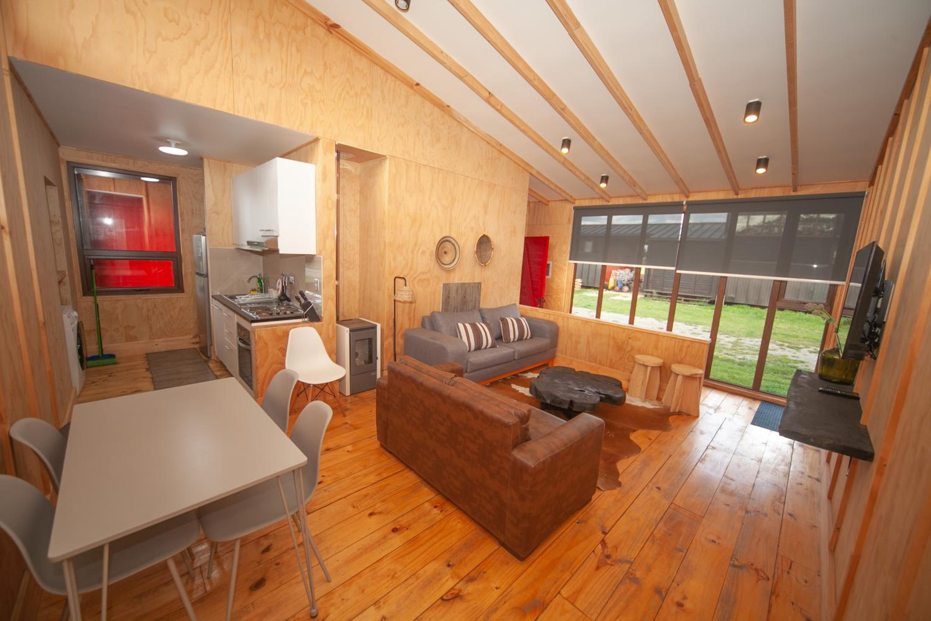 Hermosa cabaña 3, con tres dormitorios y un baño.