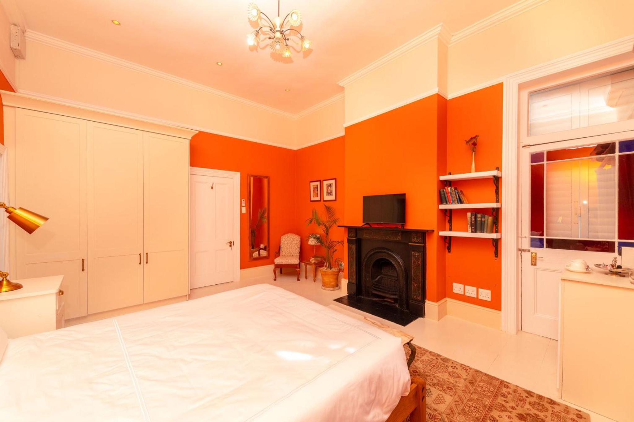 Amina Boutique Hotel