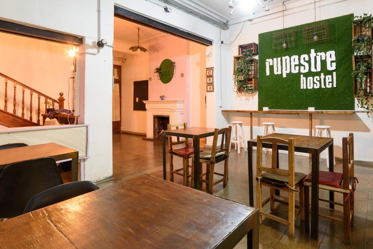 Rupestre Hostel