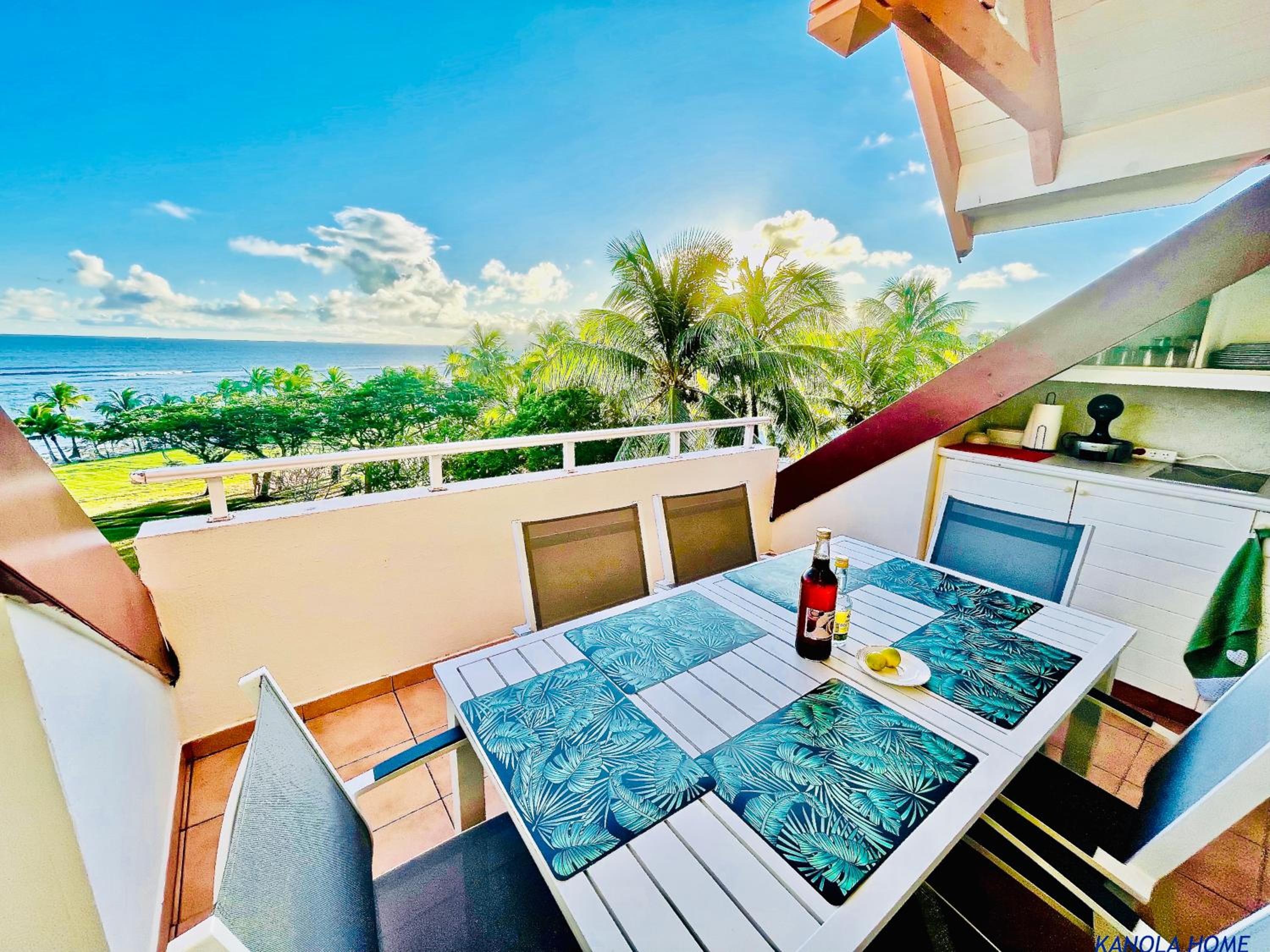 KANOLA Home view 3