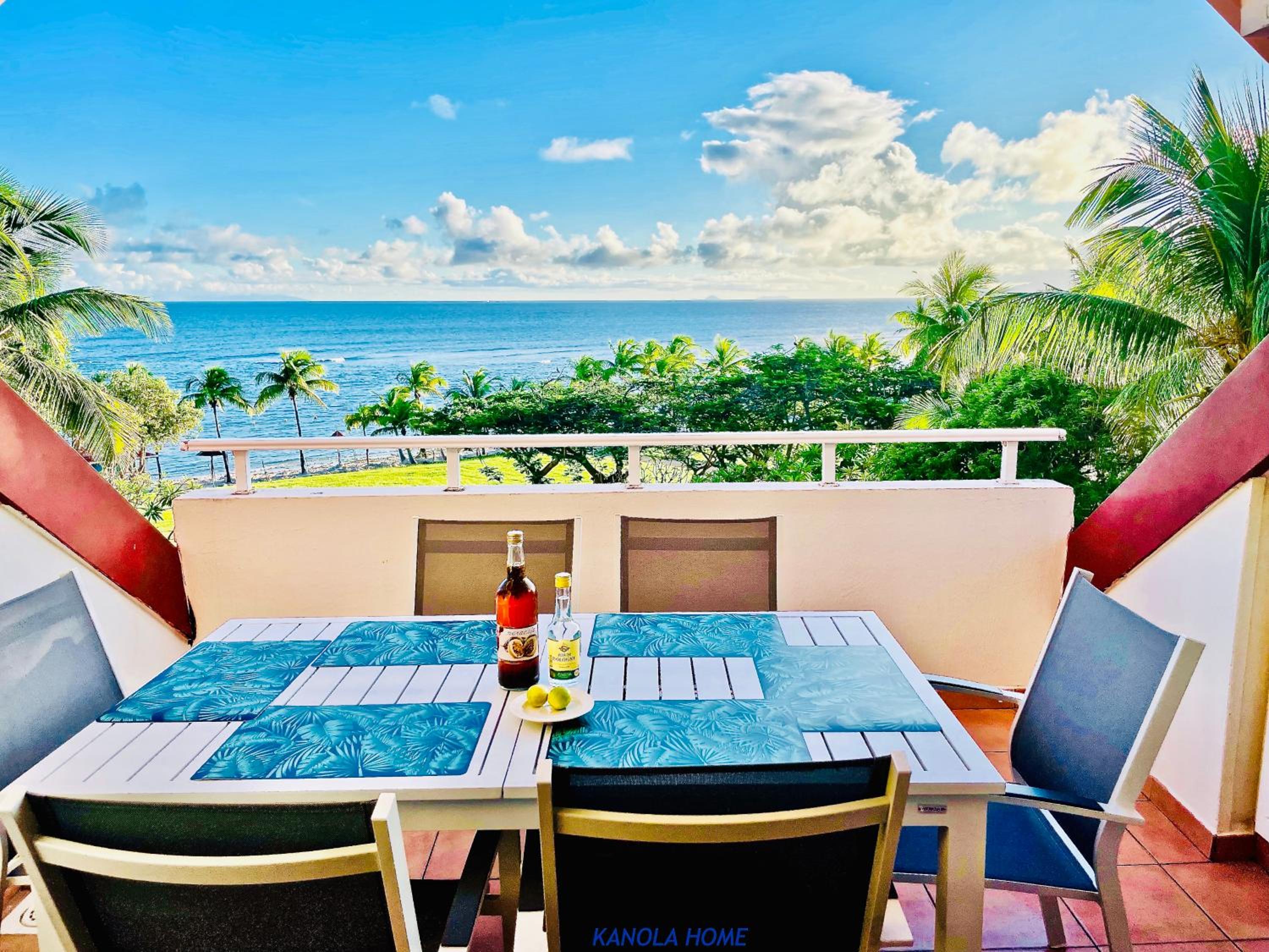 KANOLA Home view 2