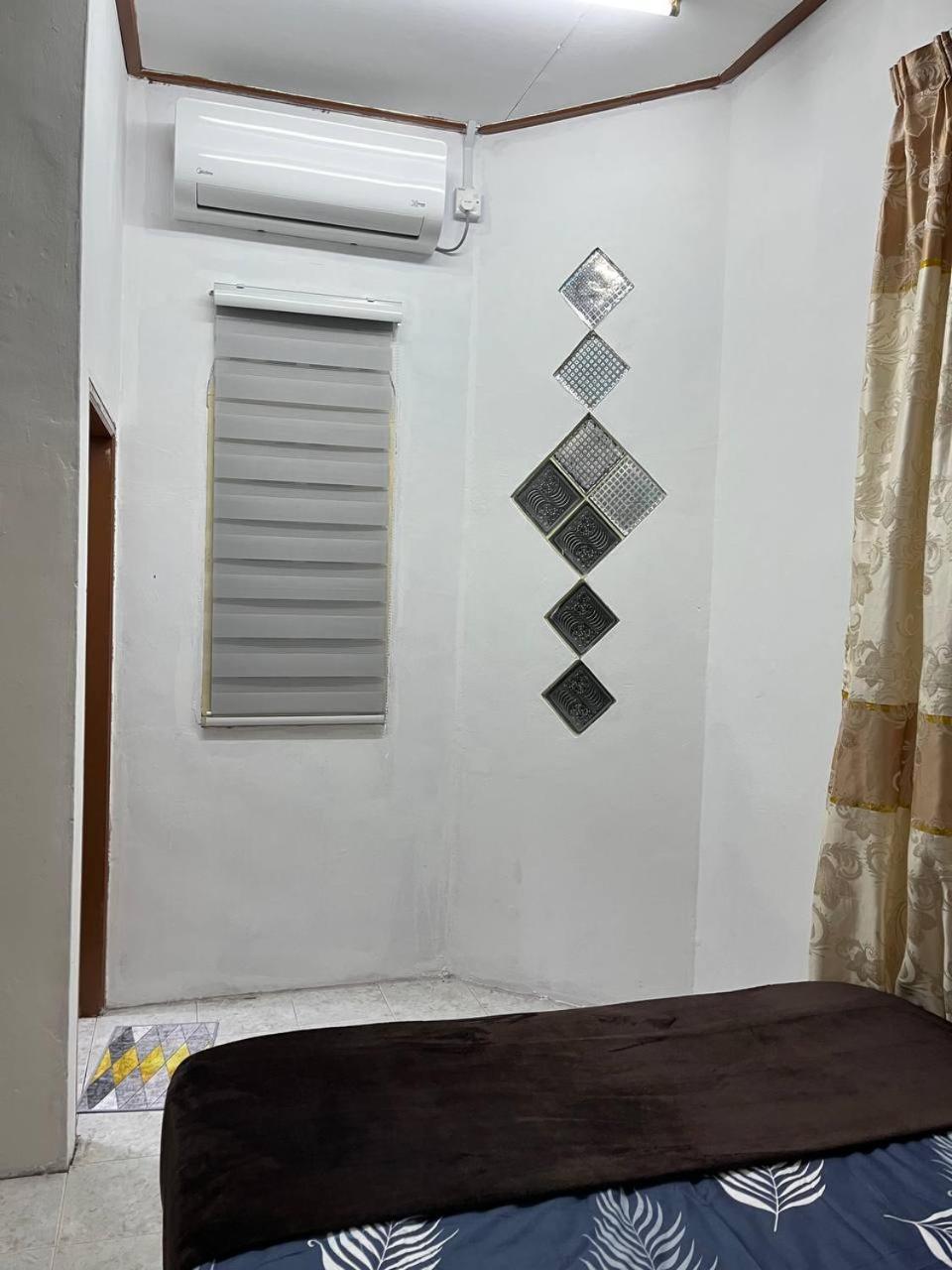 Roomstay Budget Kuala Terengganu Desa Chendering Private Bathroom photo 6