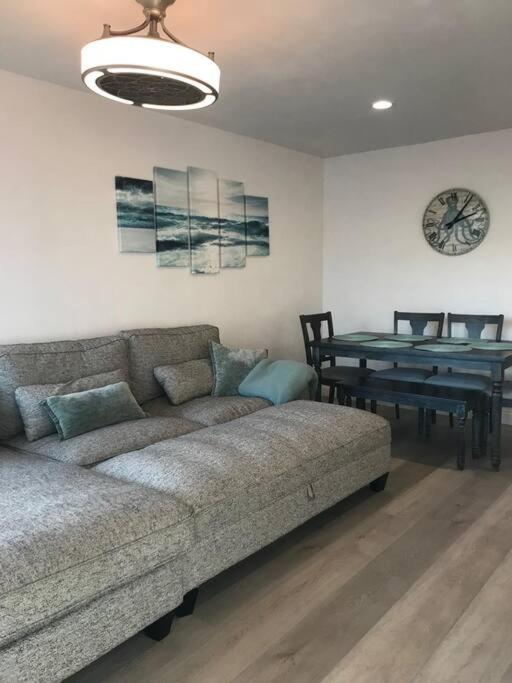Blue Whale Inn Pet and Kid Friendly Unit C view 5