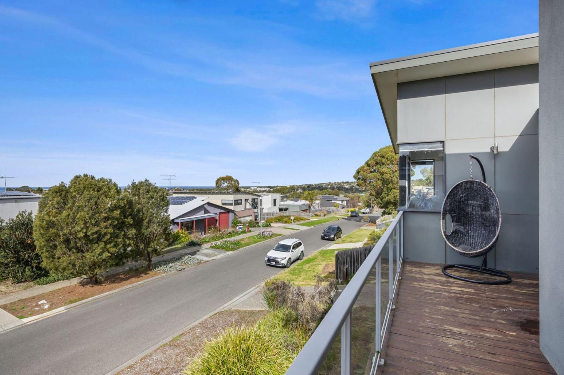 Sea View Beach House 11a