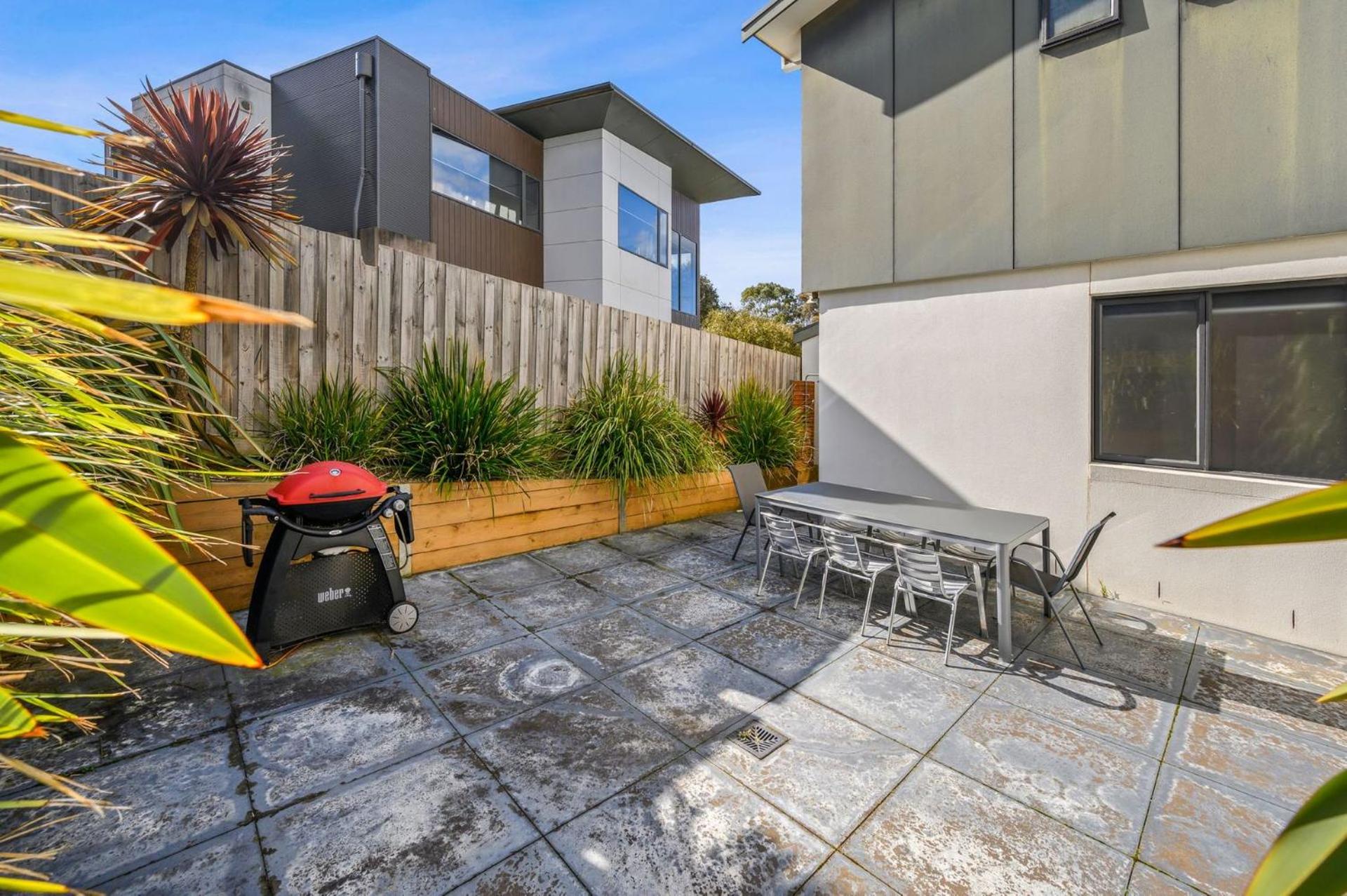 Sea View Beach House 11a