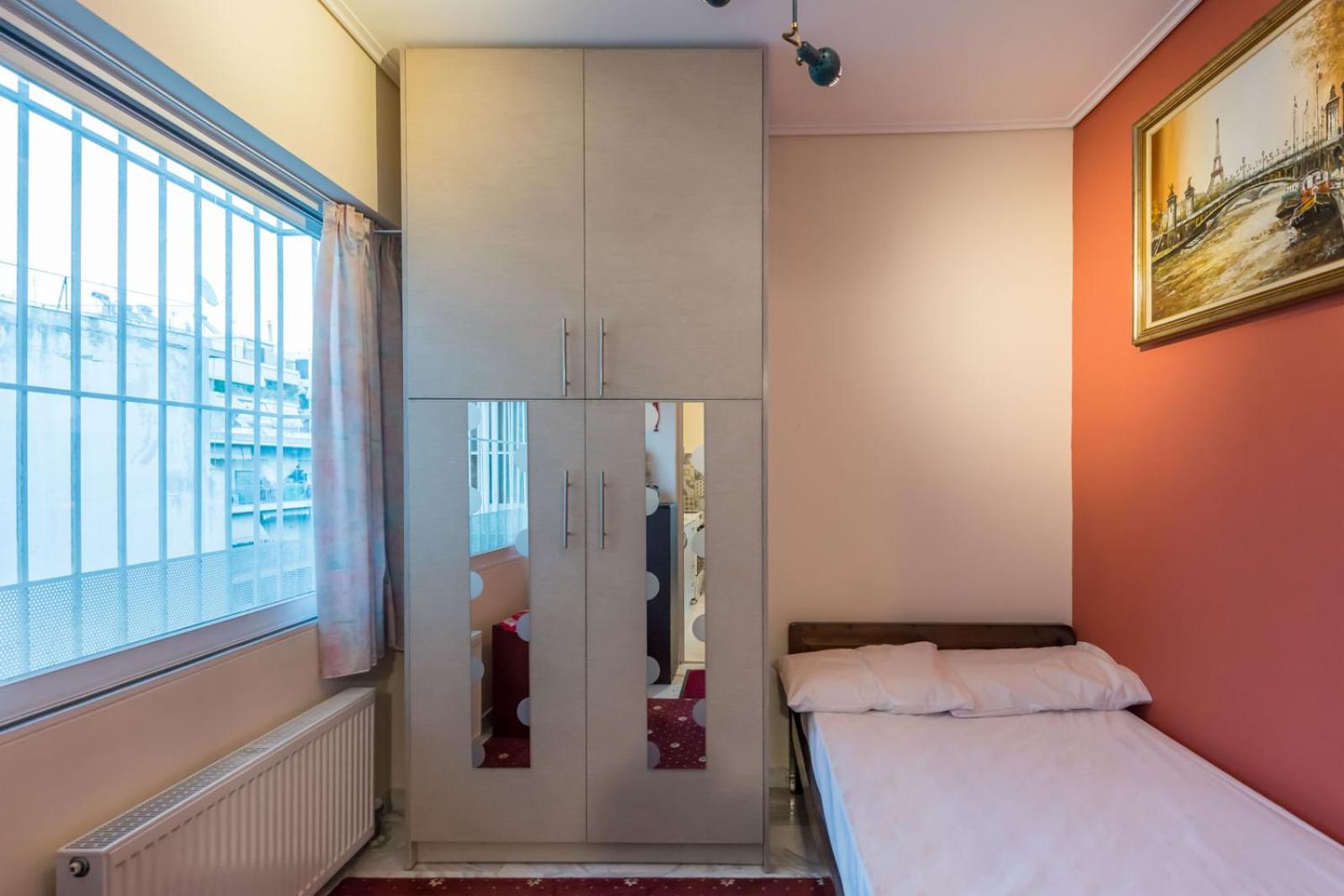 Flisvos Elite Seafront Luxury Apartment