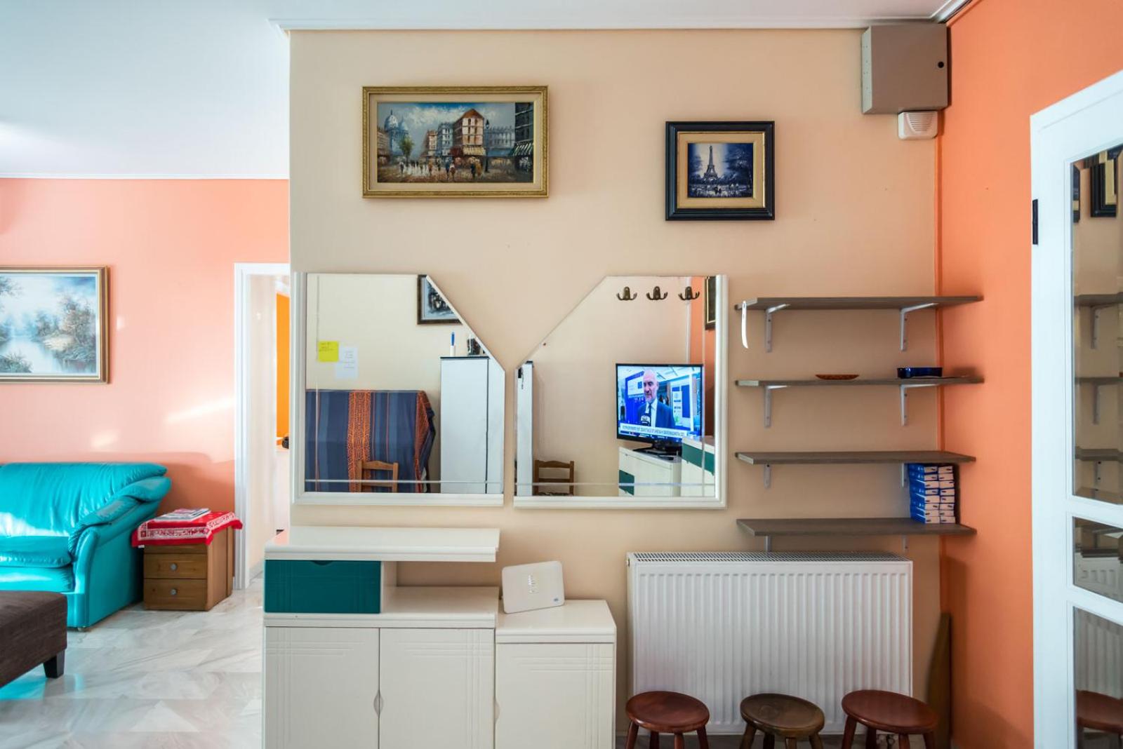 Flisvos Elite Seafront Luxury Apartment