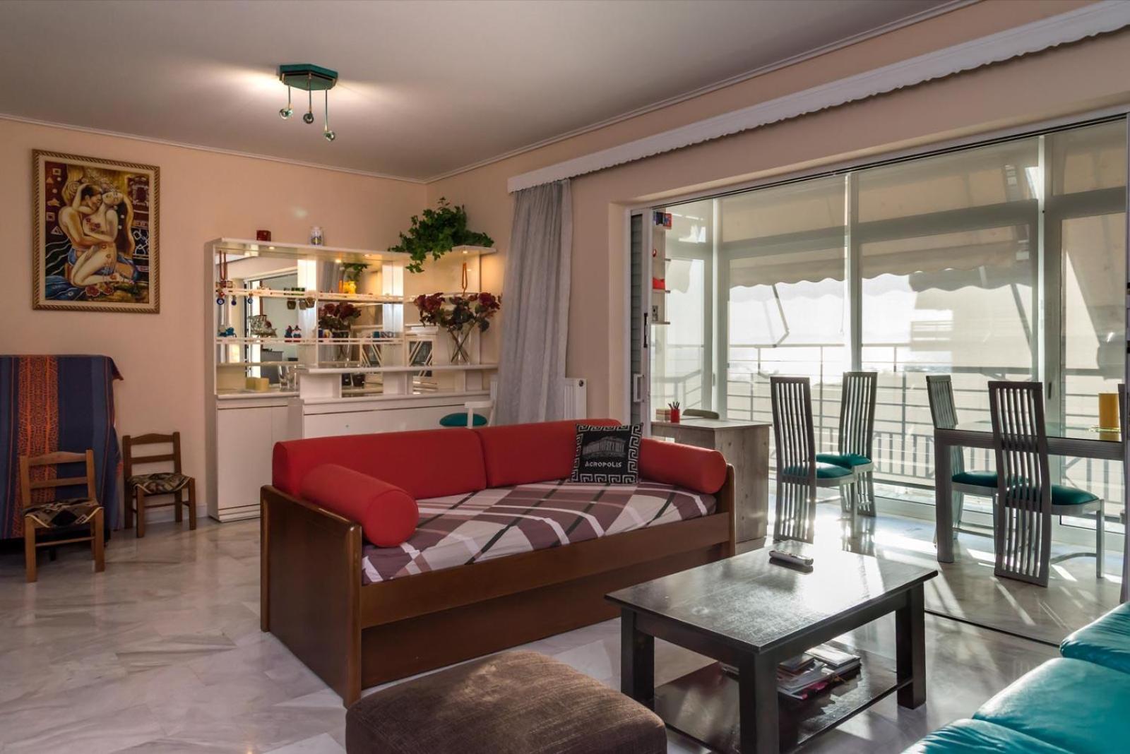 Flisvos Elite Seafront Luxury Apartment