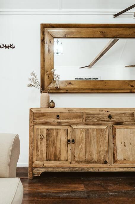 Picturesque Barn located on the Shoalhaven River