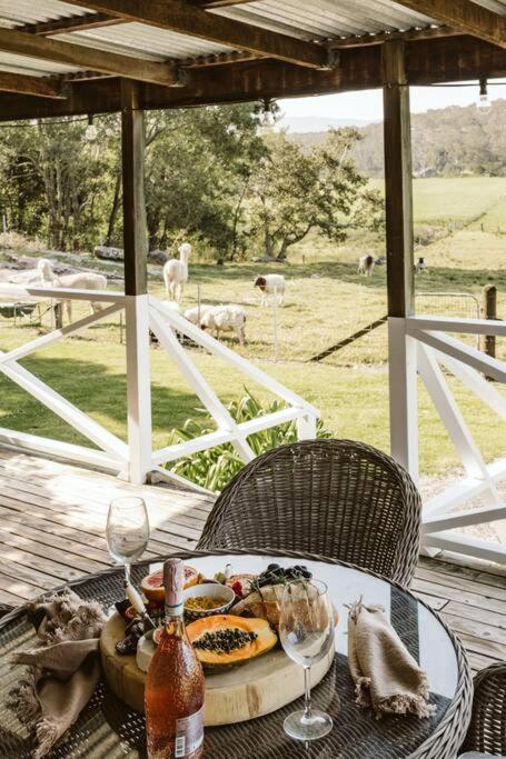 Picturesque Barn located on the Shoalhaven River