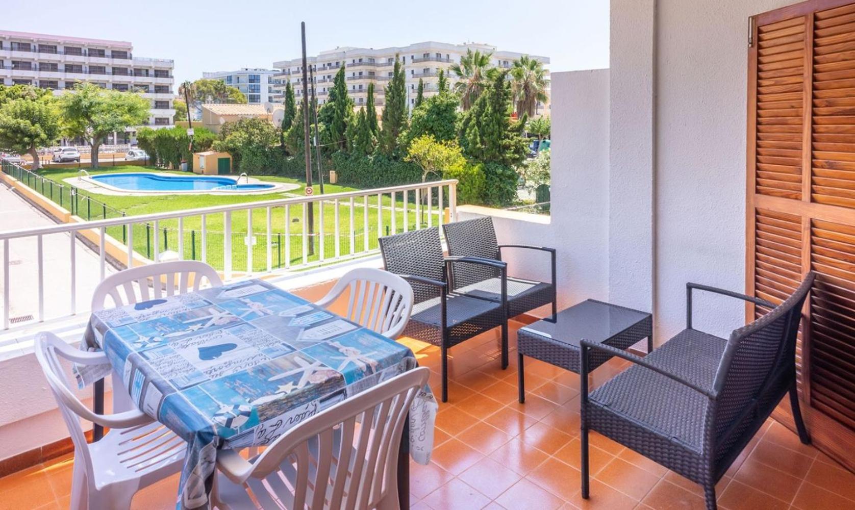 Apt Victoria - Alcúdia view 4