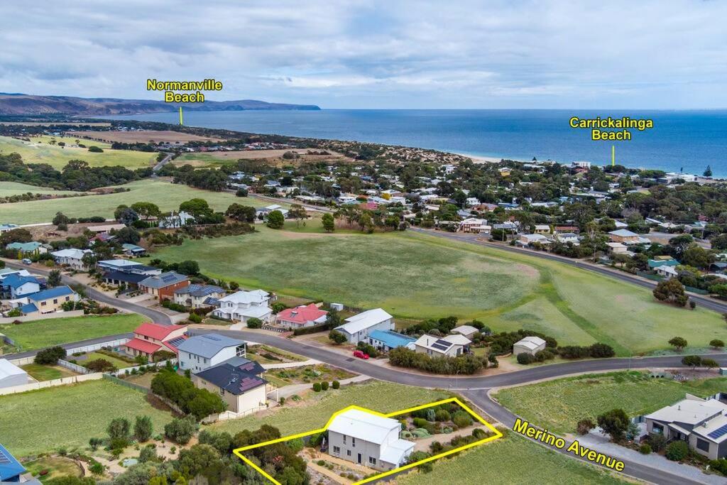 One Merino Panoramic Beach House Modern Sleeps 10