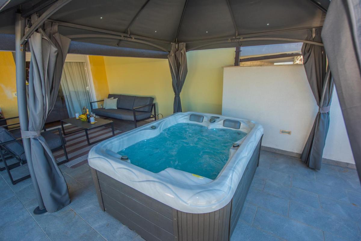 Apartman Nina view 5