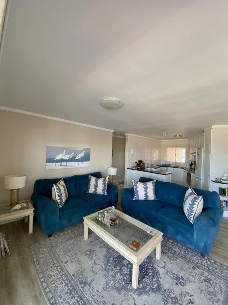18 Quay West, Waterfront- Family Apartments view 5