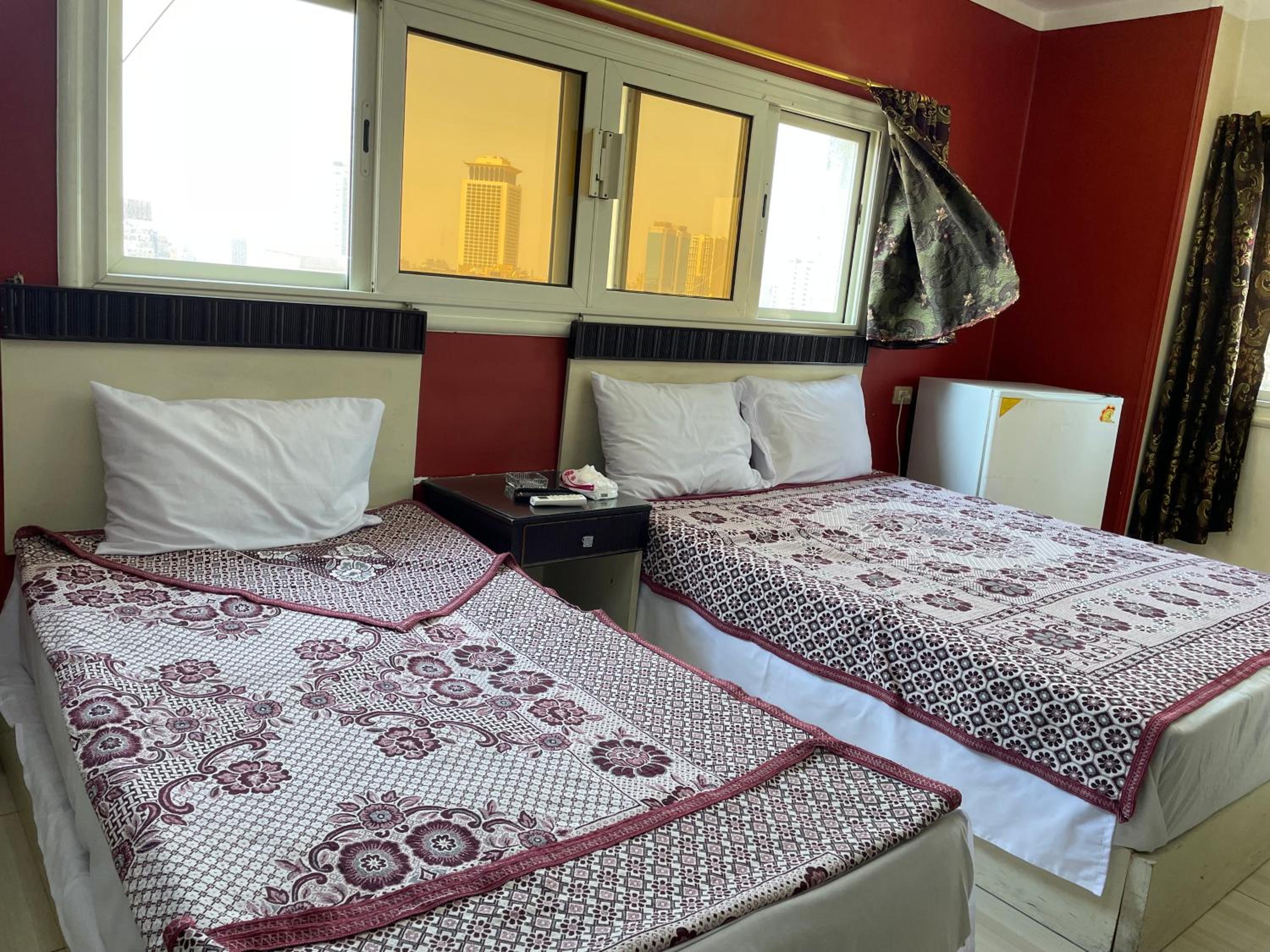 Isis Hostel 2