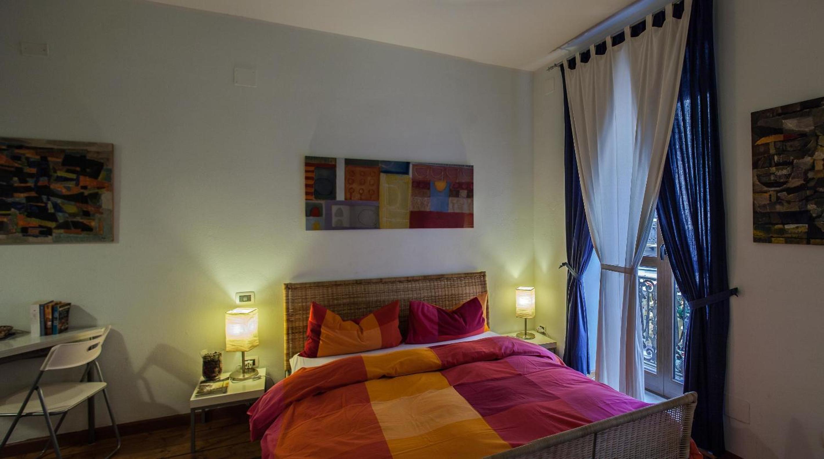 Studio Apartments Centro Storico Via Manno
