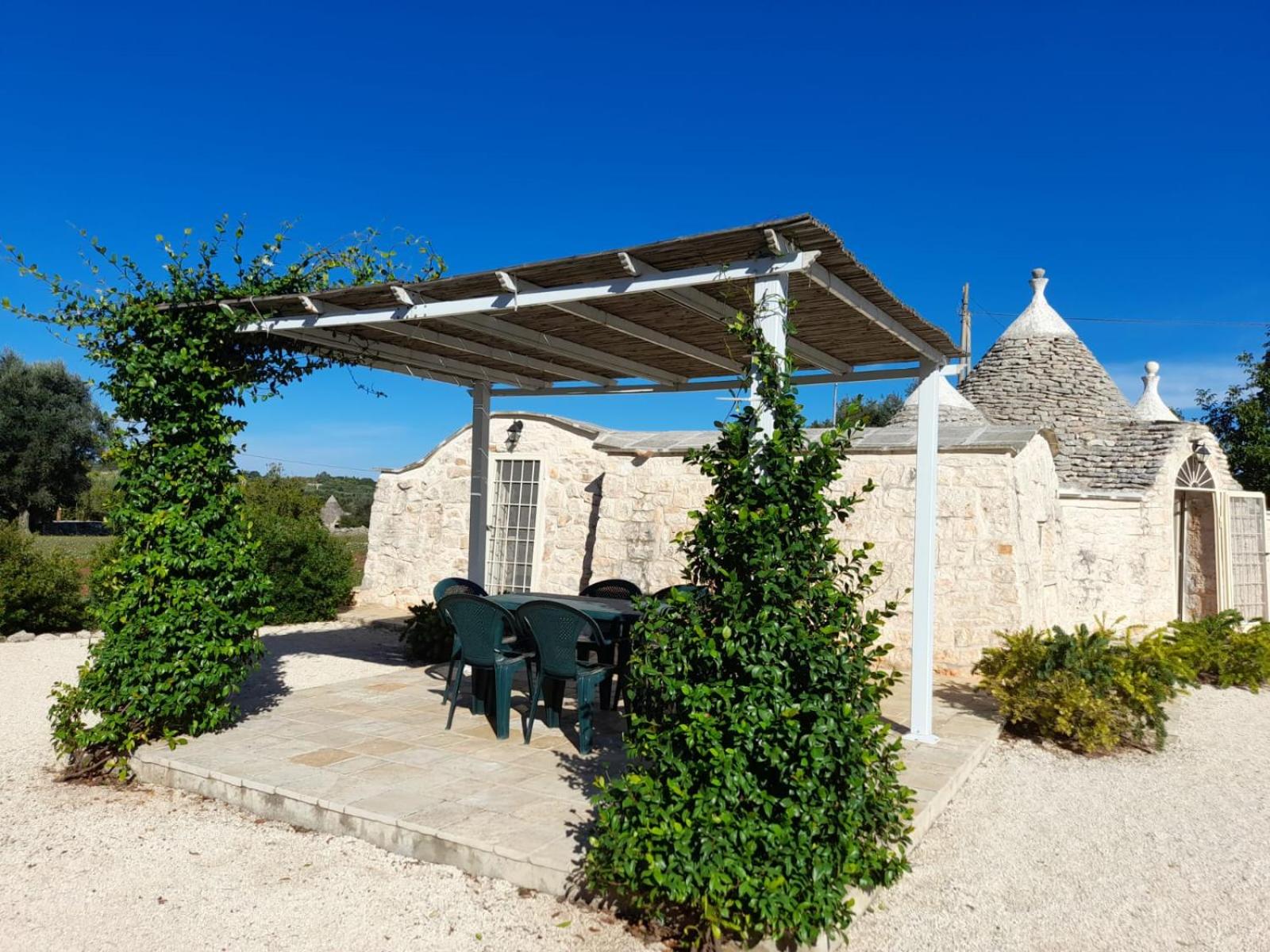 Antico Trullo Ulmo view 4
