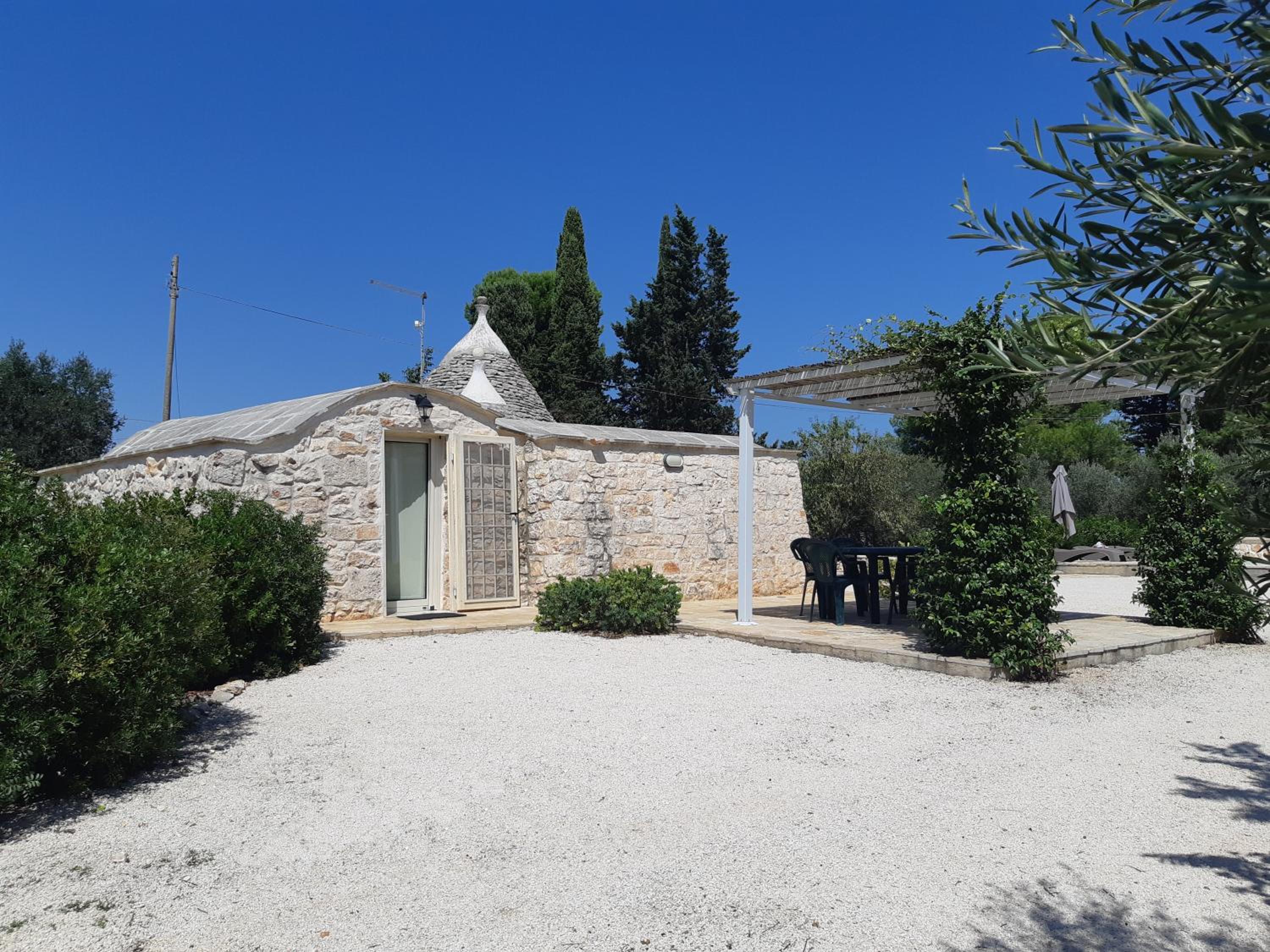 Antico Trullo Ulmo view 3