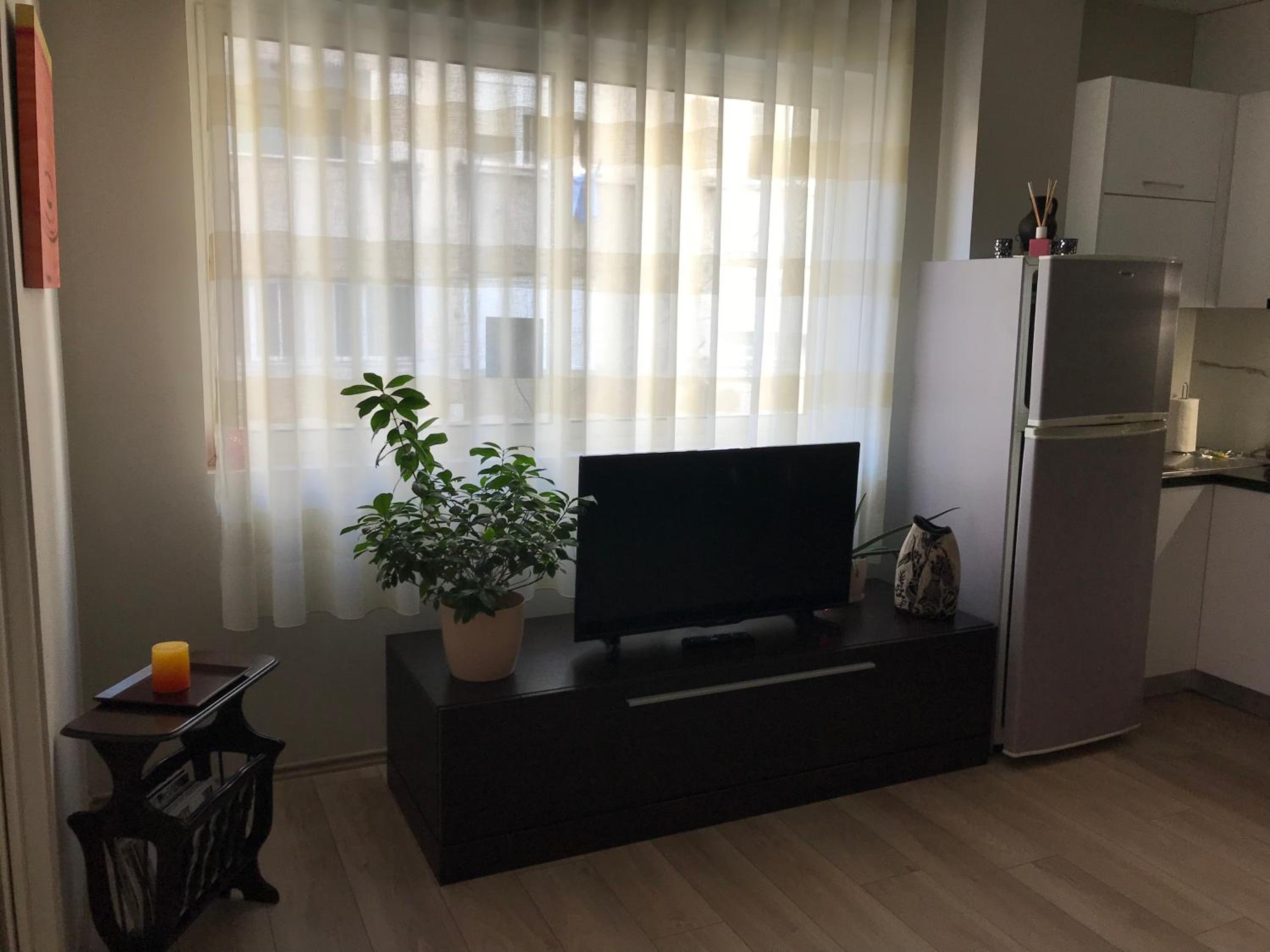 Home away from Home Apartment