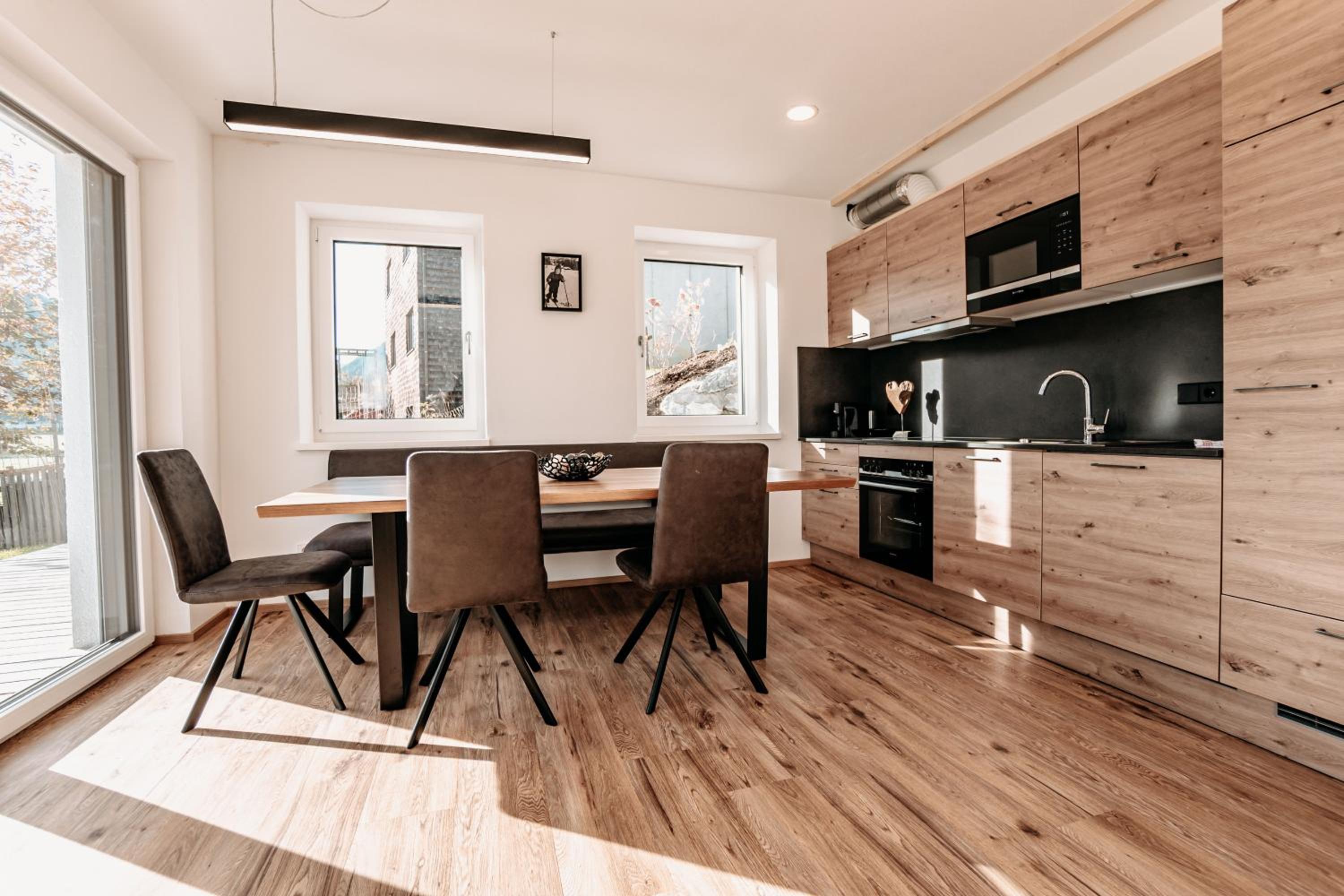 Tanners Chalet Apartments