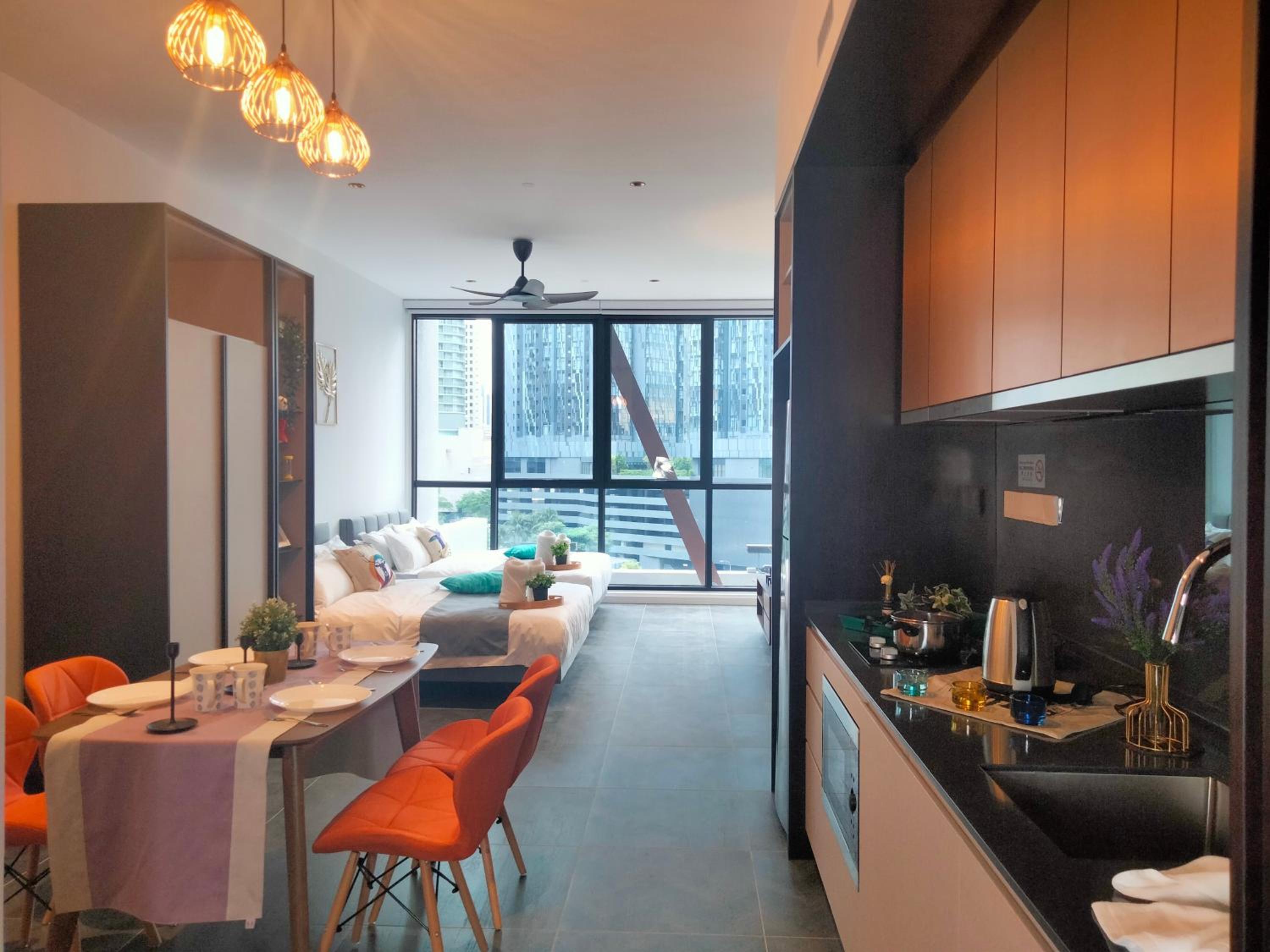 Scarletz Suites KLCC I HomeBrickz
