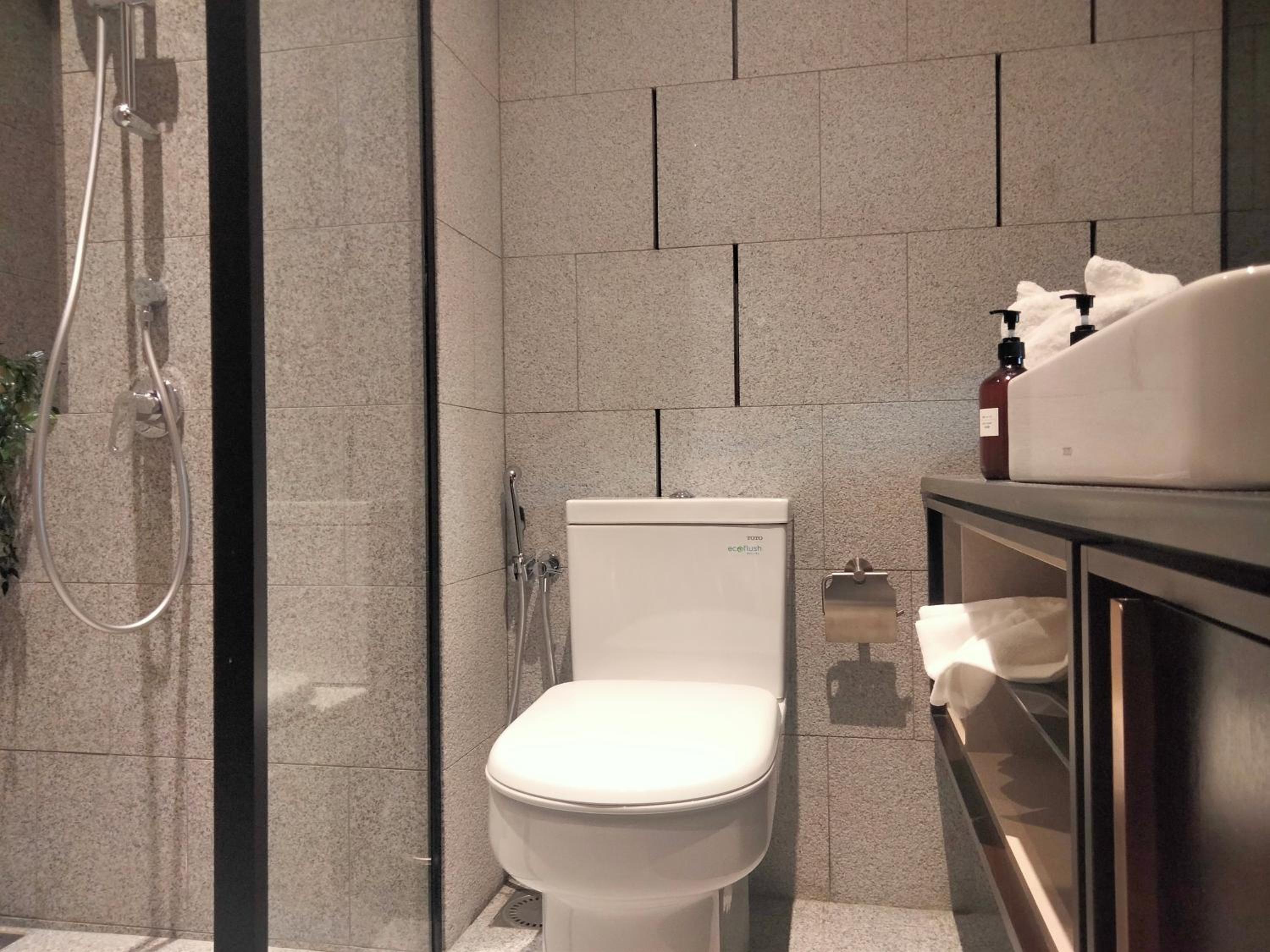 Scarletz Suites KLCC I HomeBrickz