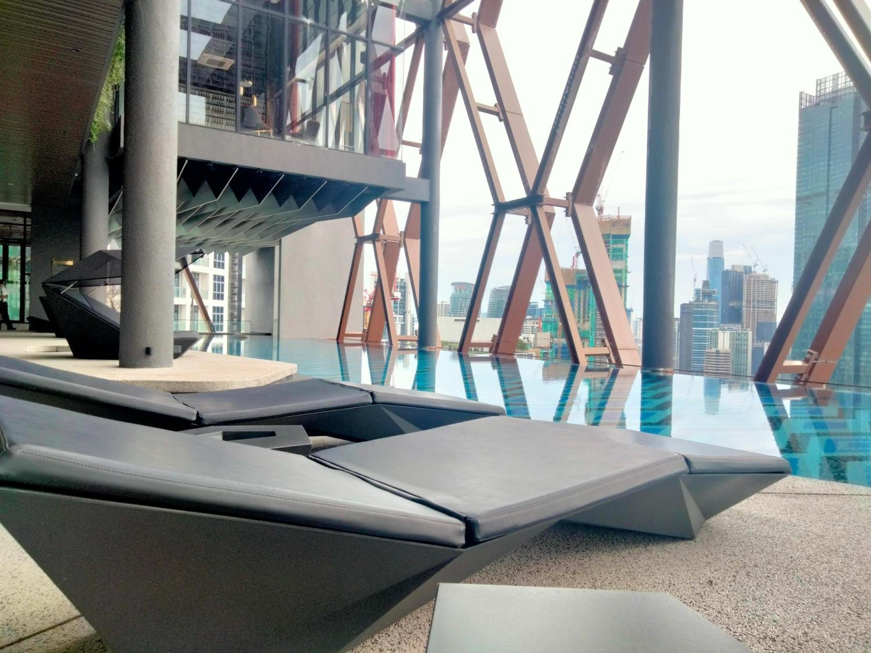 Scarletz Suites KLCC I HomeBrickz