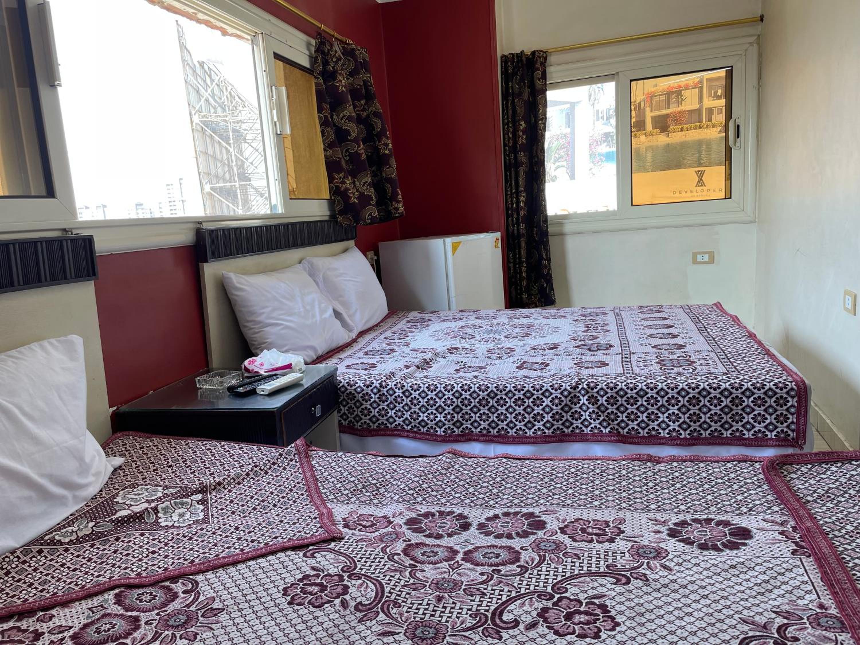 Isis Hostel 2