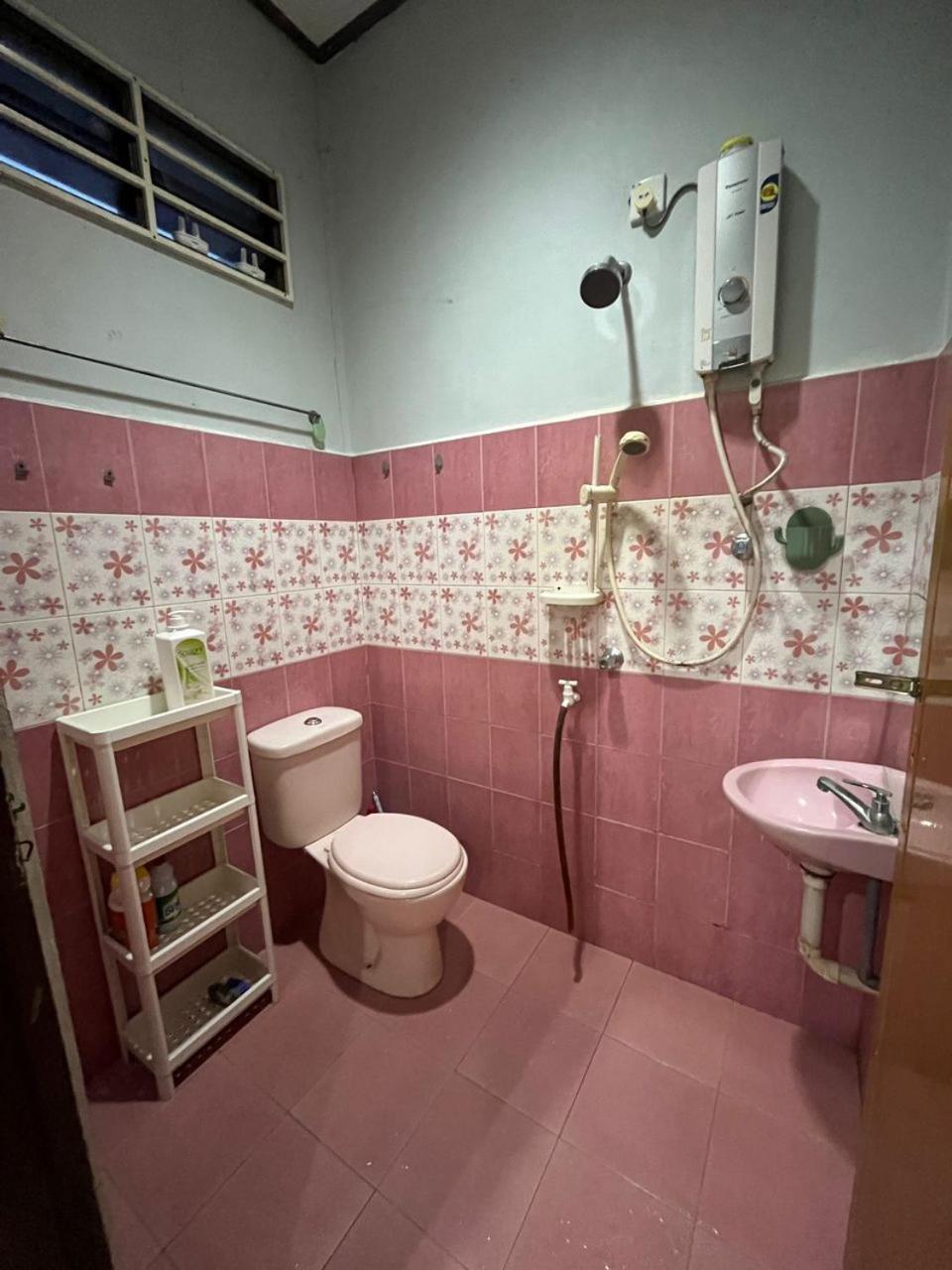Cendana Residence Homestay Pengadang Baru Kuala Terengganu
