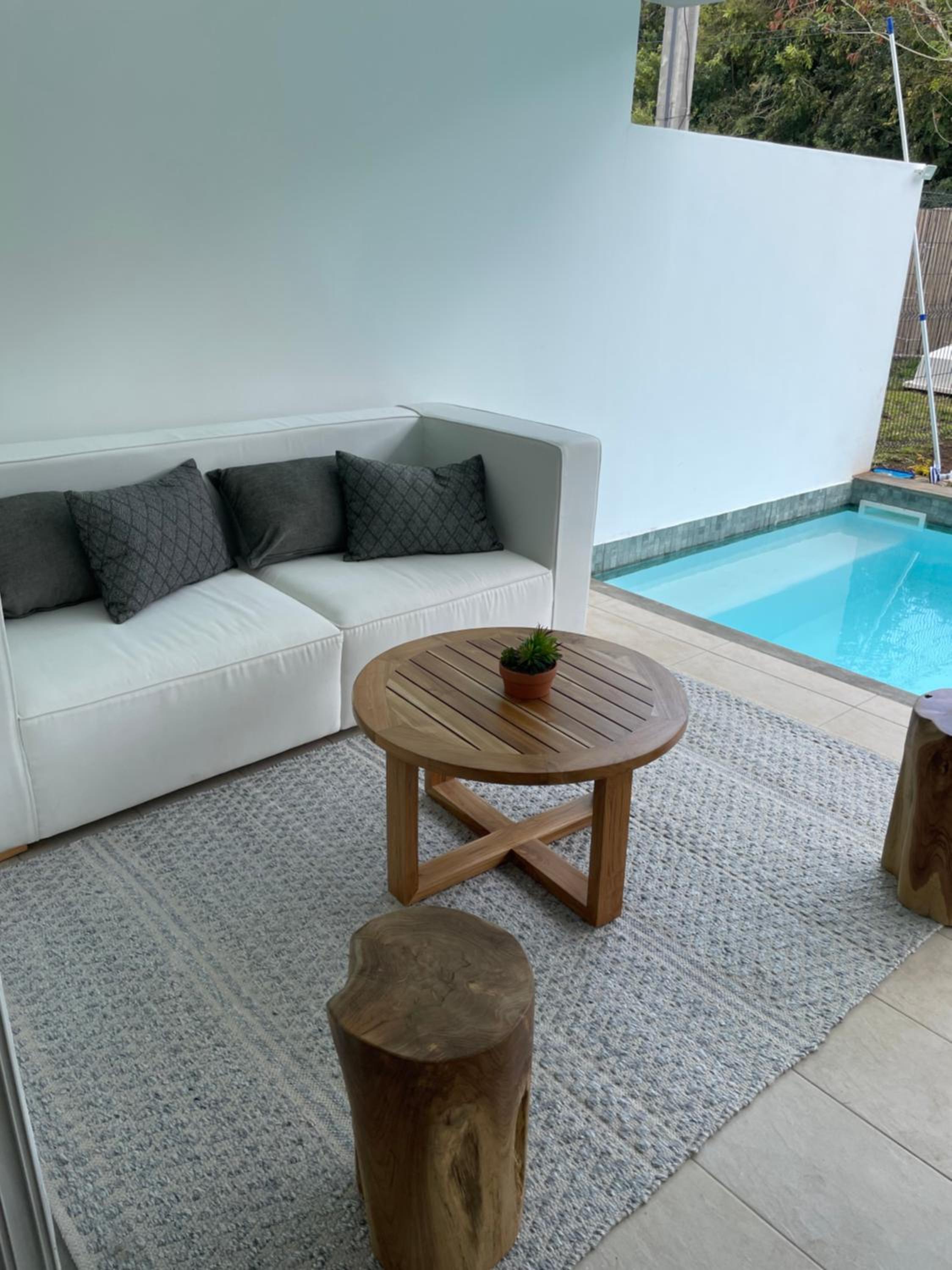 Black River villa W17 view 4