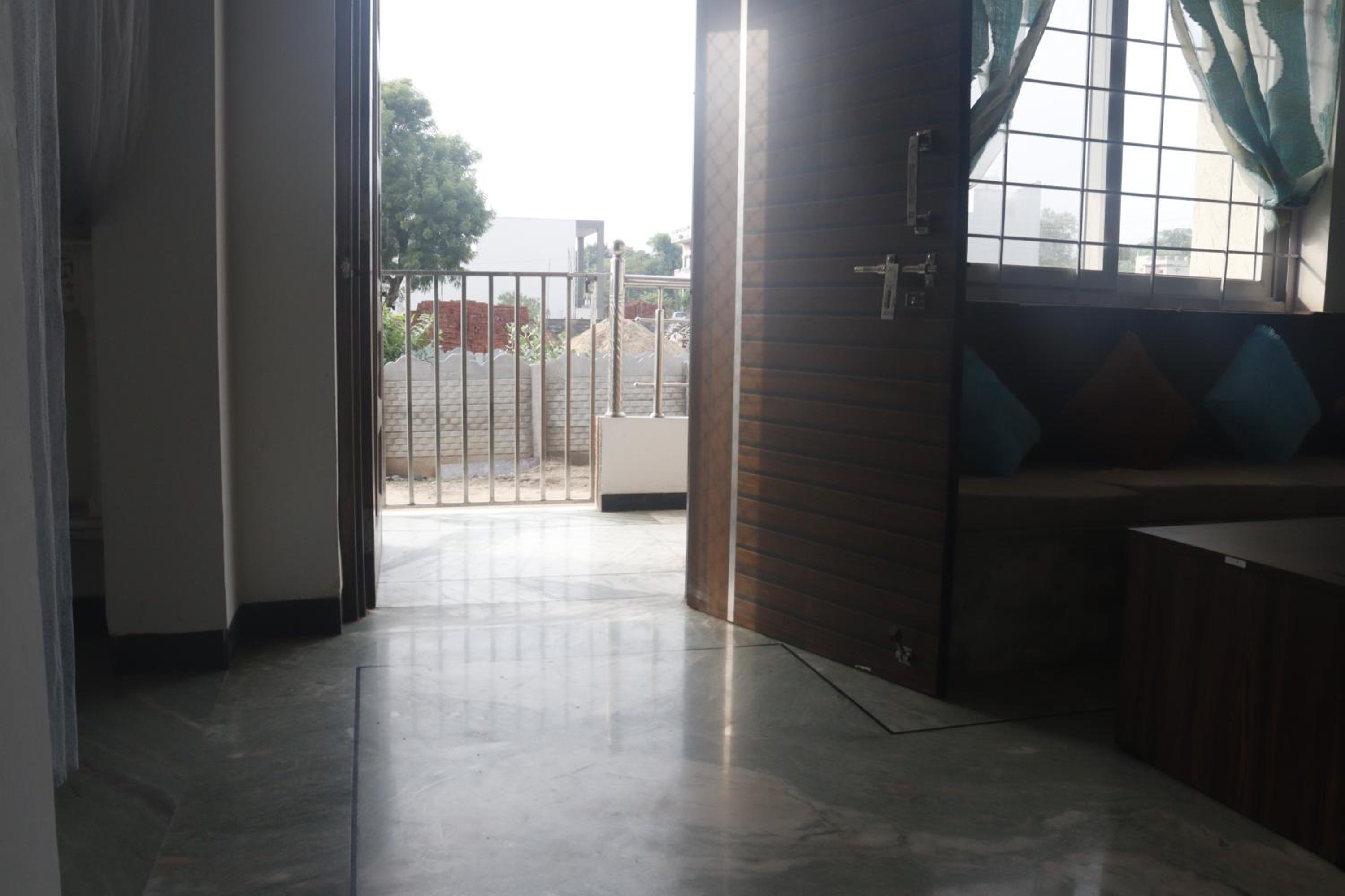 Photo 25