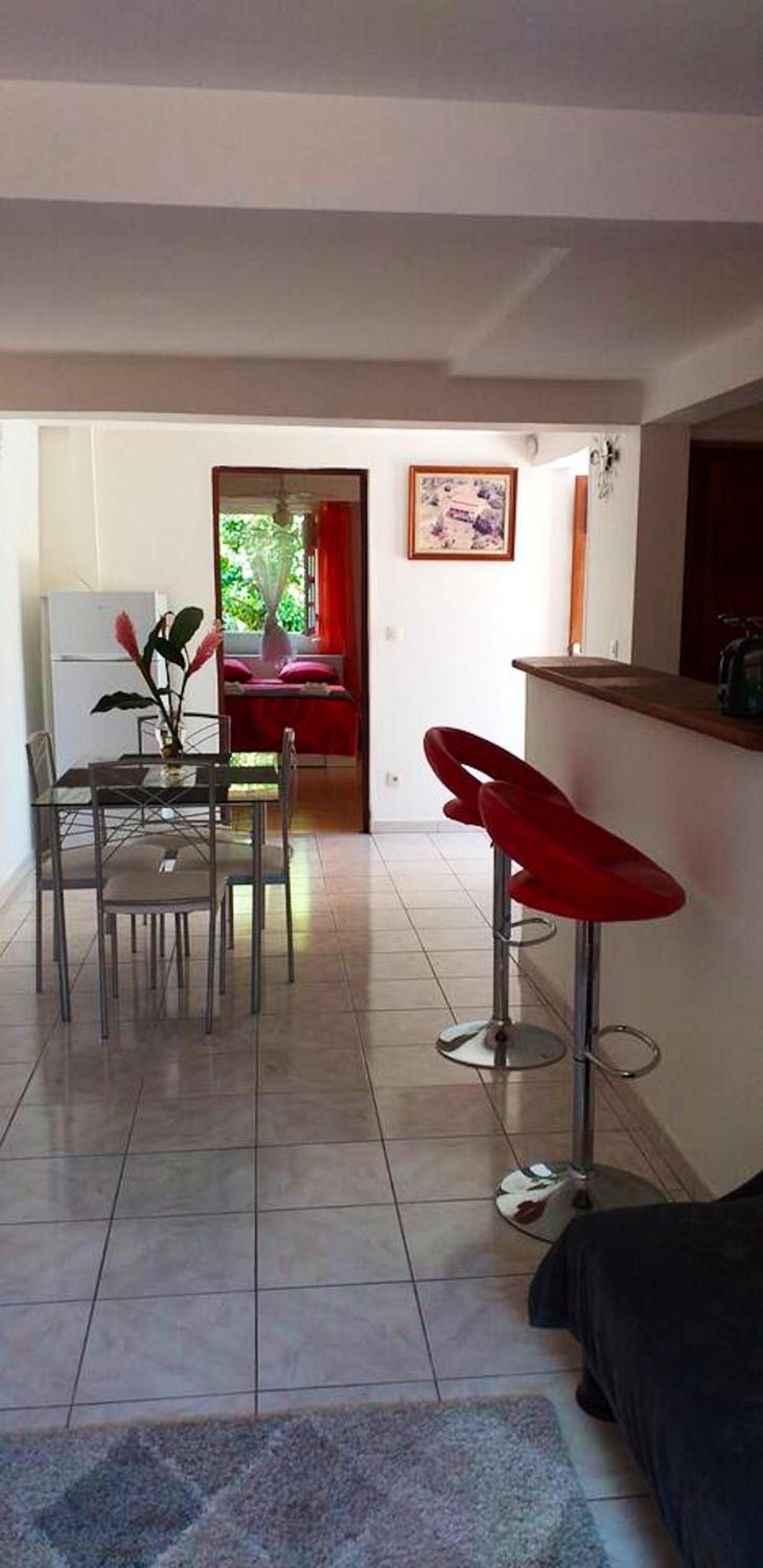 Appartement moderne au cœur de Le Robert, 45m², balcon privé view 2