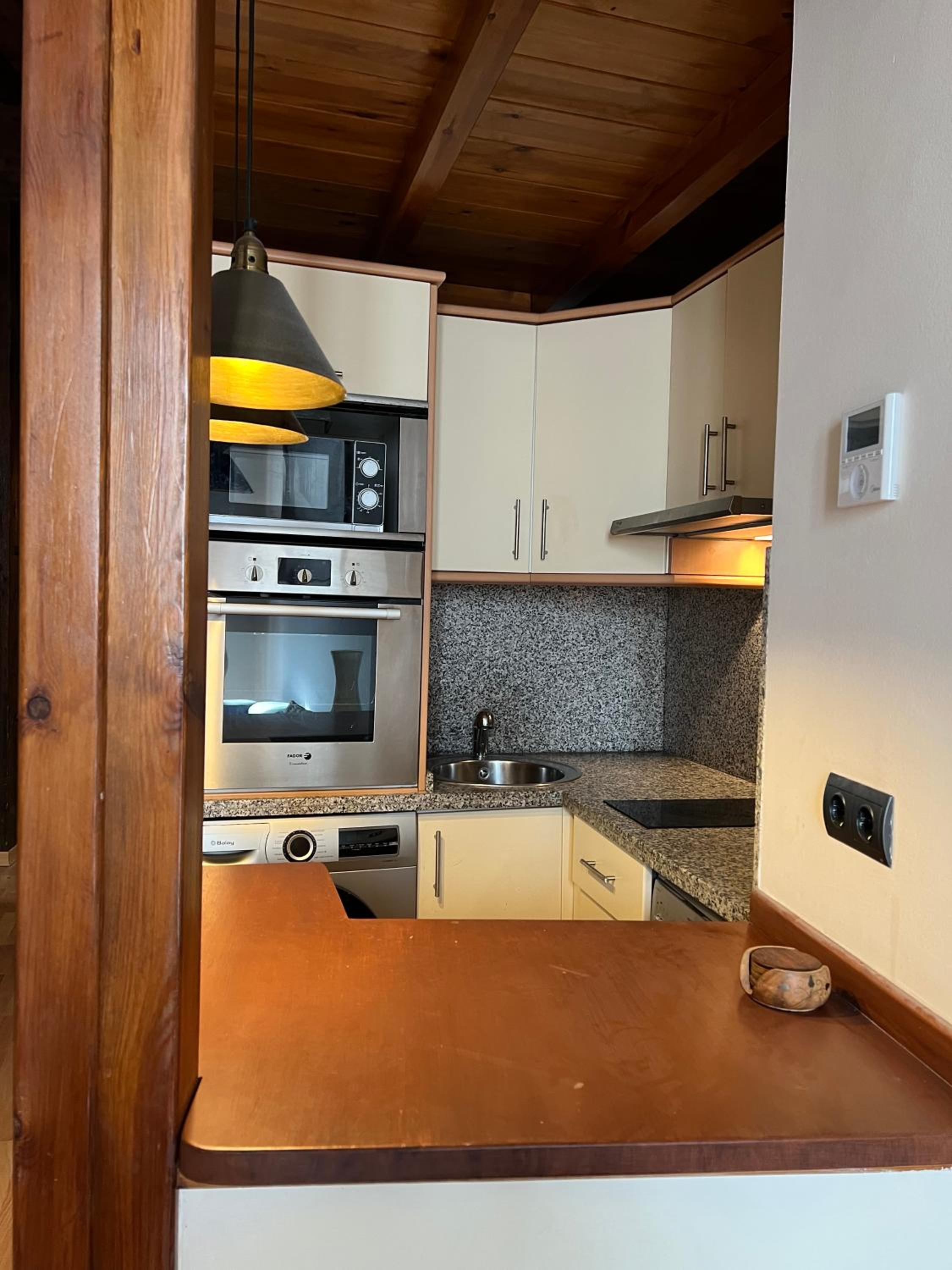 Wonderful Apartment in Malaga Oldtown Calle Carreteria FREE WIFI&AC