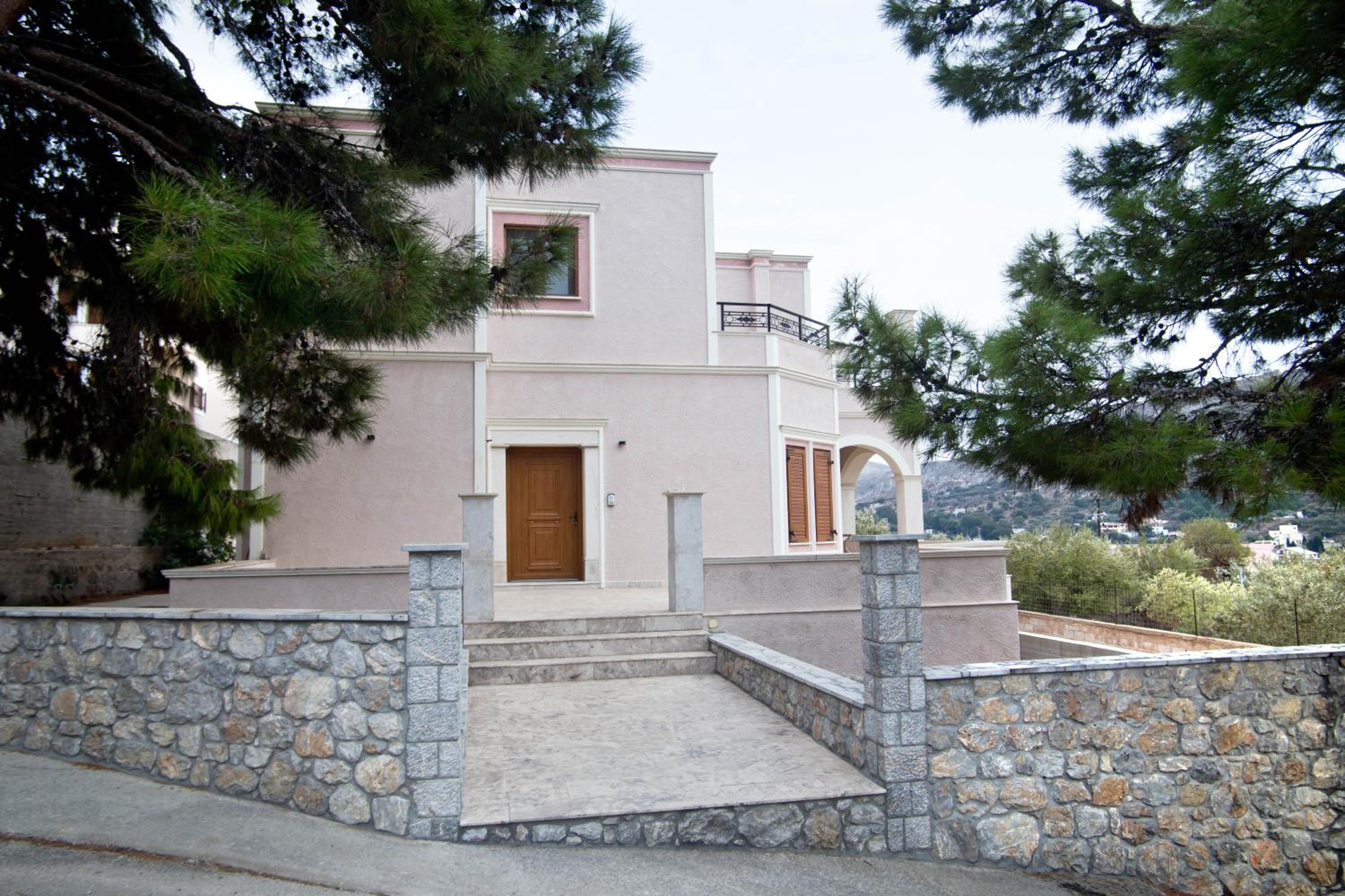 Hotel Persephone's Villa - Image 1