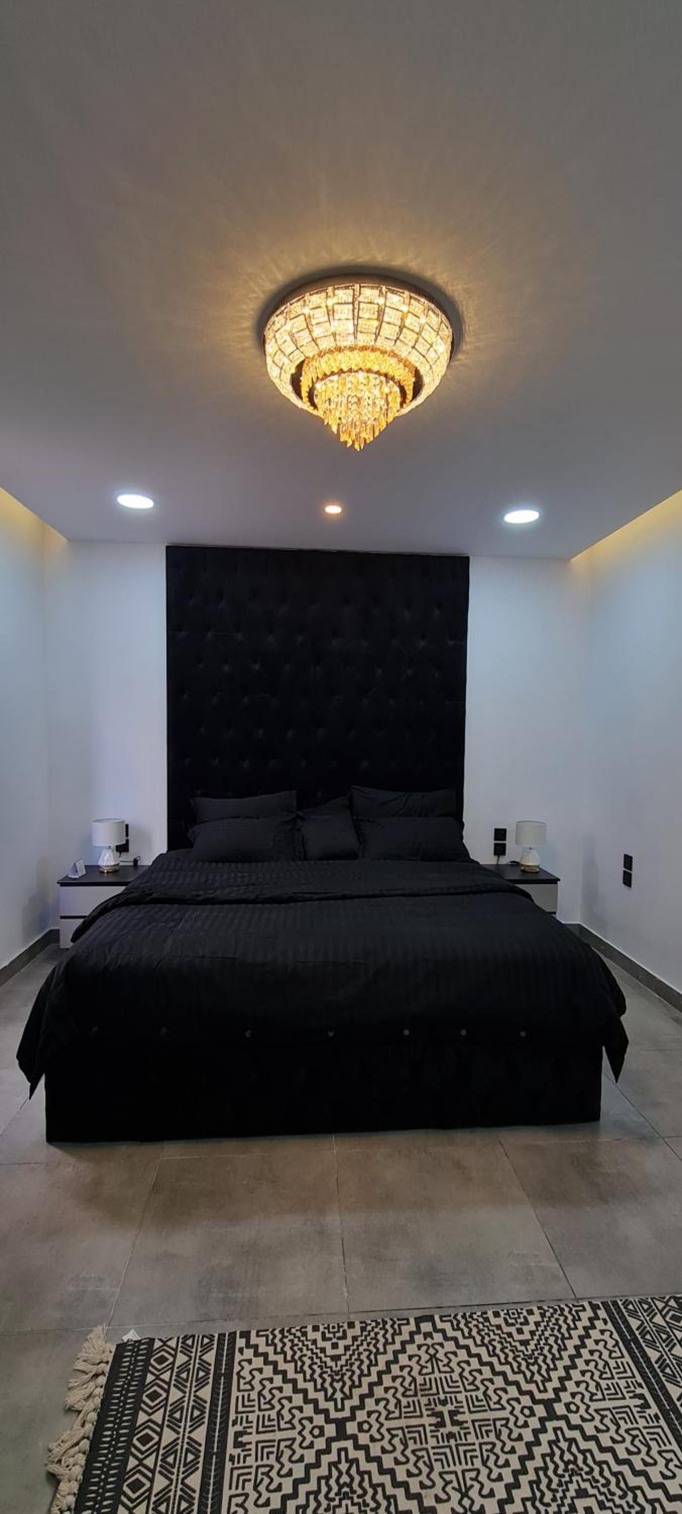 Black view 2